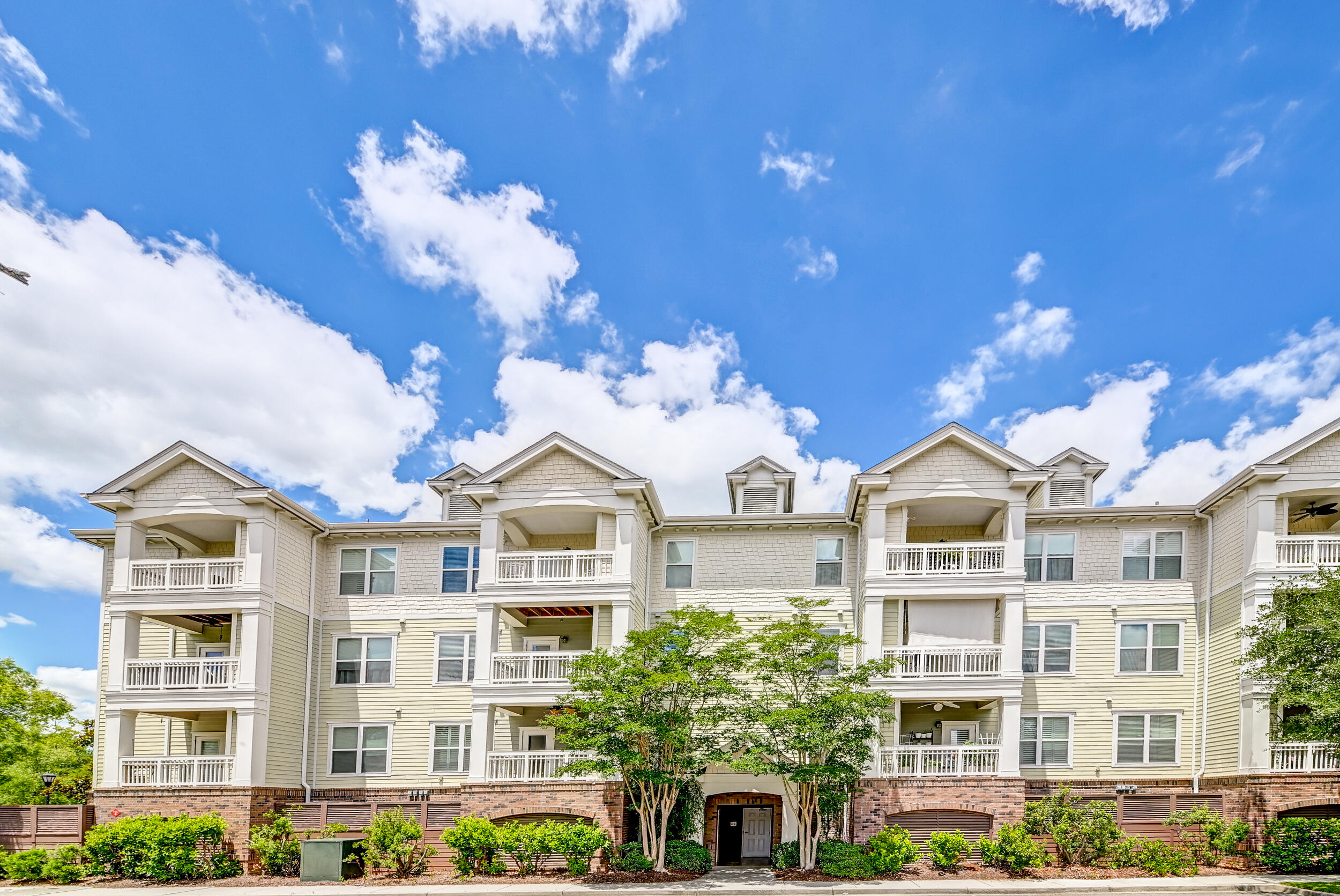 2244 Ashley Crossing Drive # 121