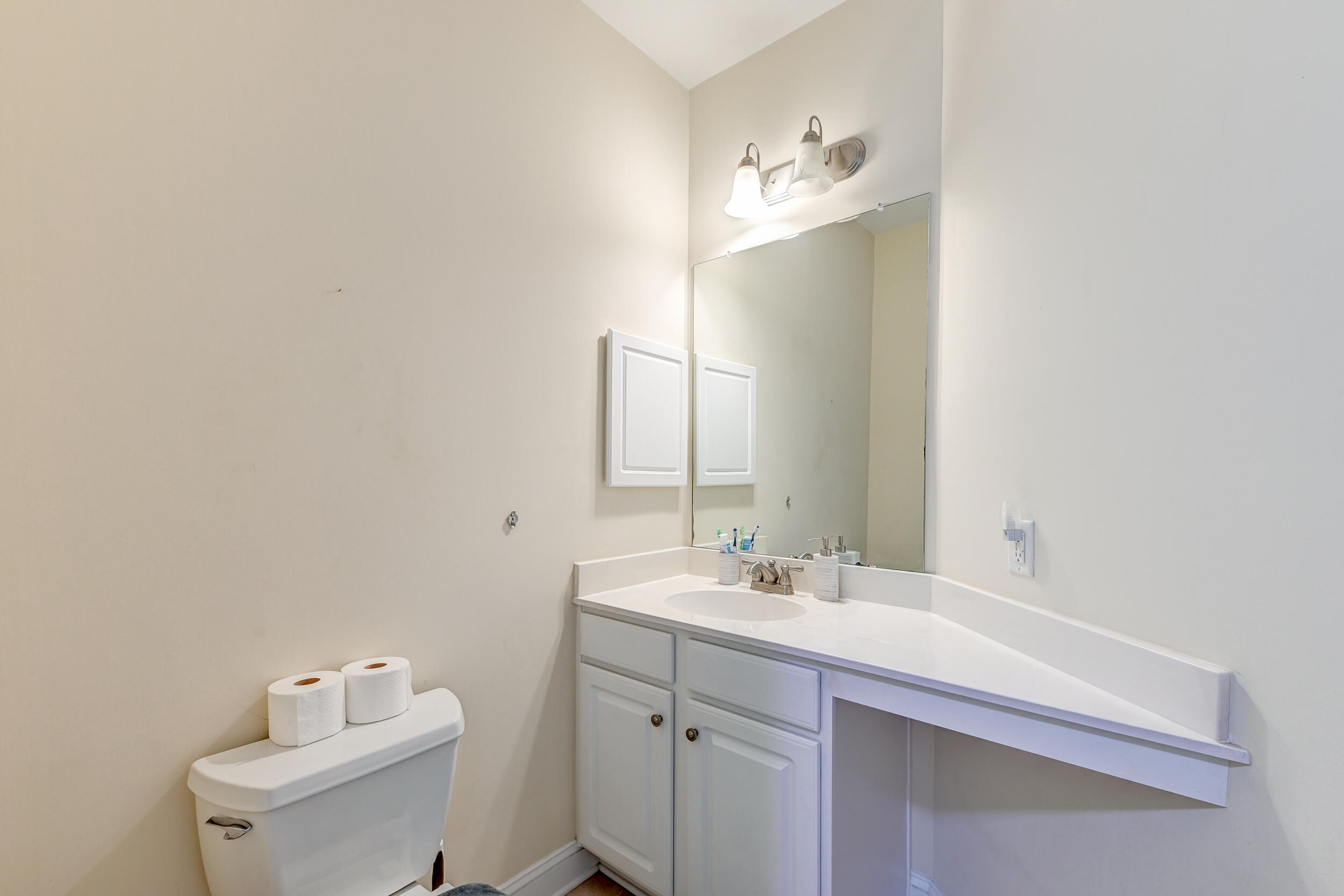 2244 Ashley Crossing Drive # 121