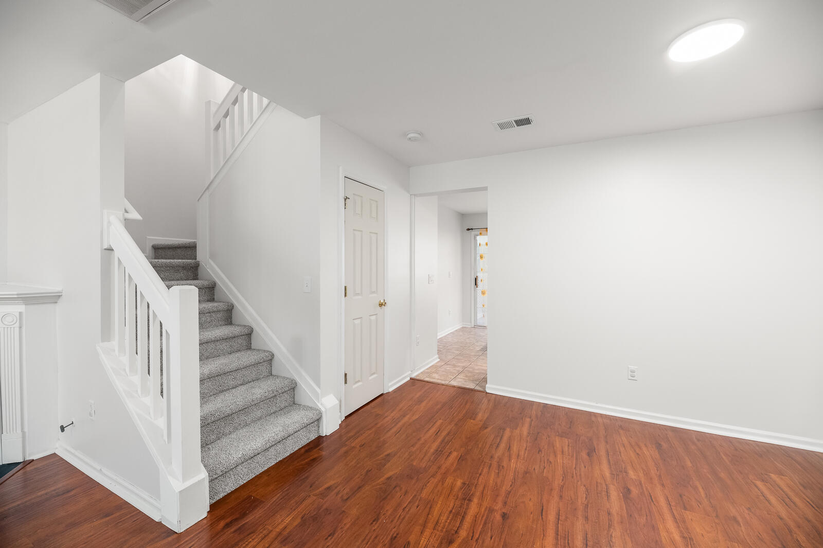 8009 Shadow Oak Drive