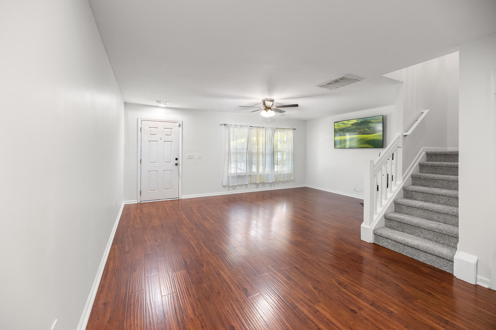 8009 Shadow Oak Drive