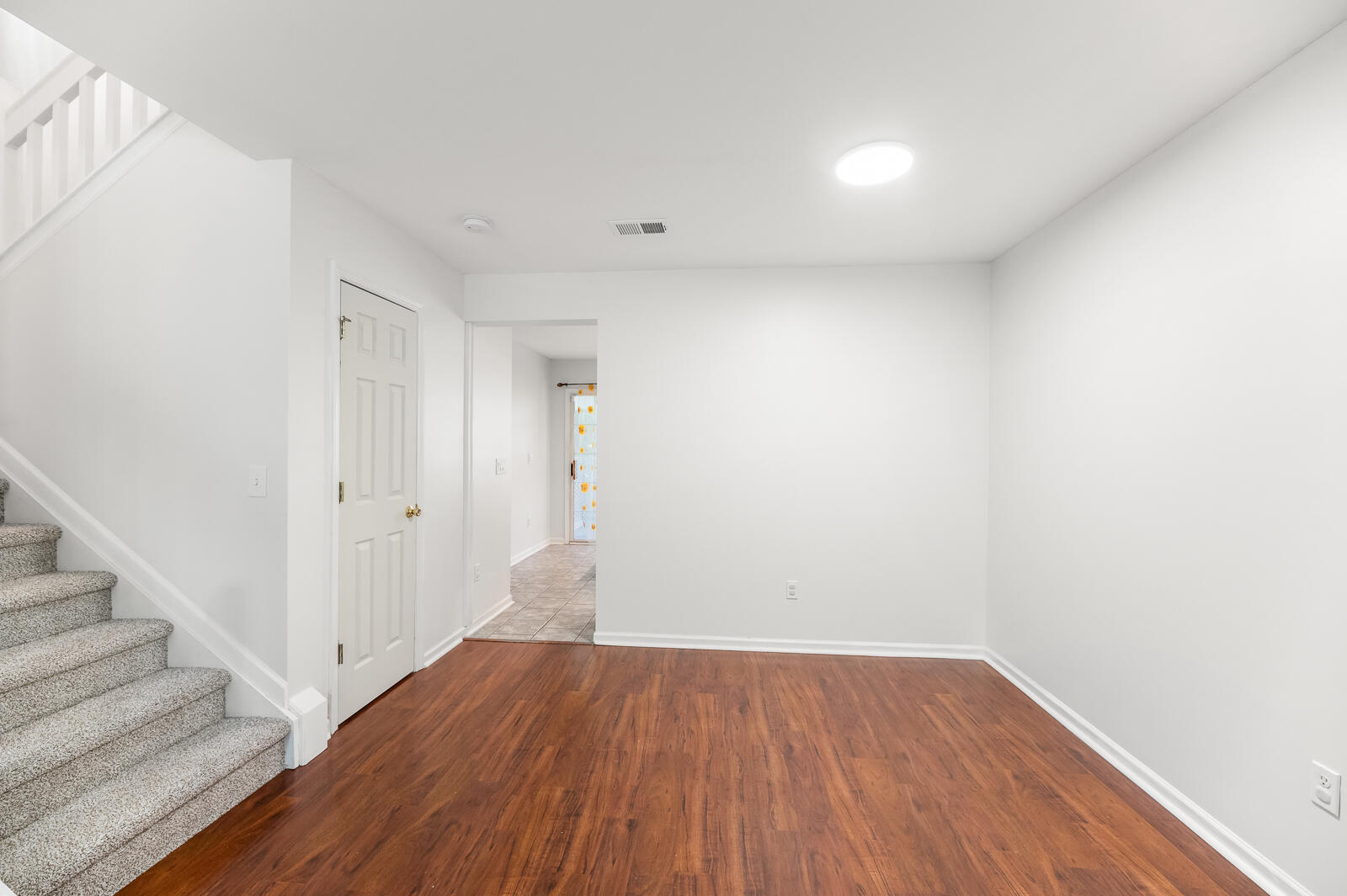 8009 Shadow Oak Drive