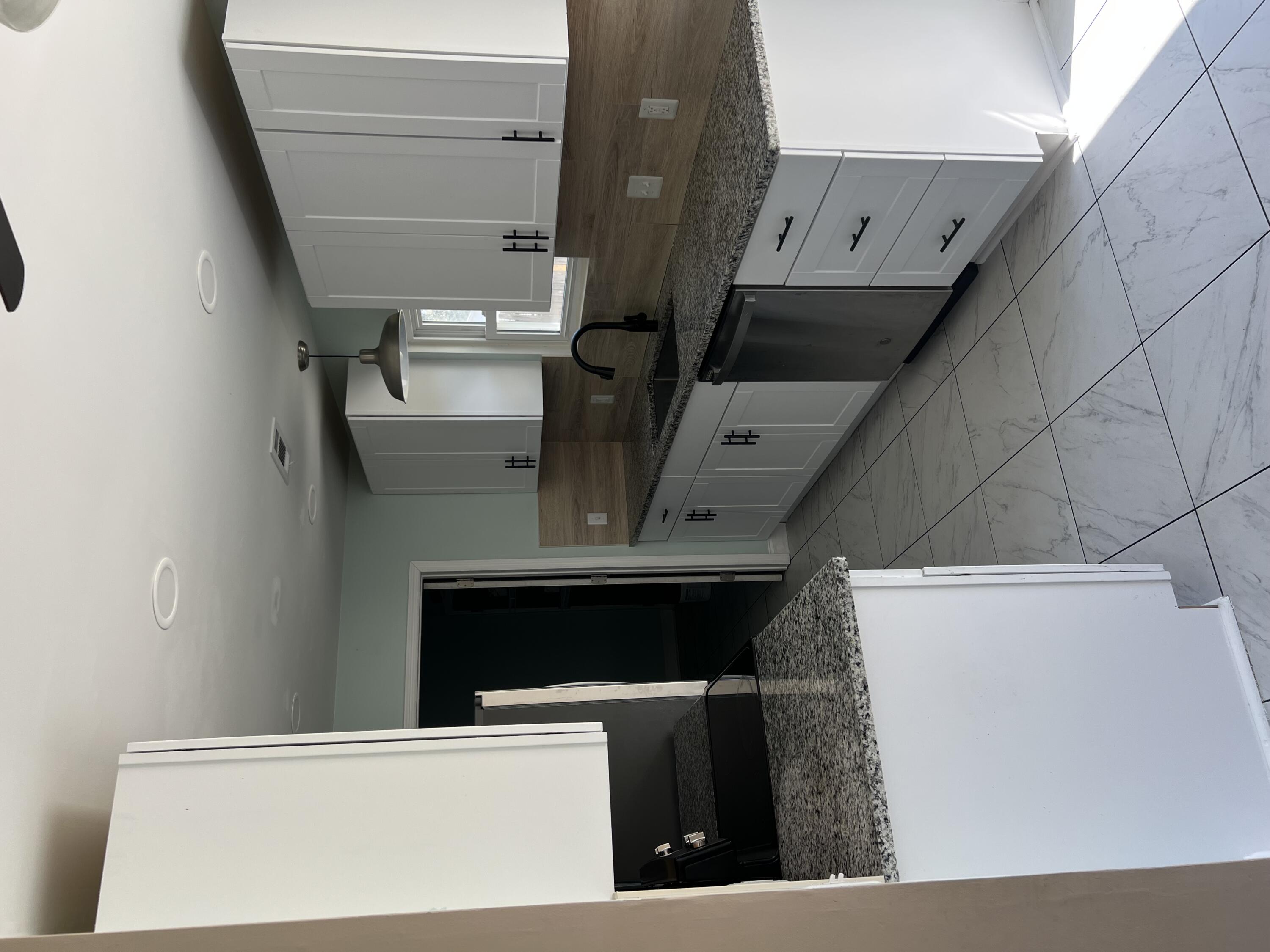 2925 Salamander Creek Lane