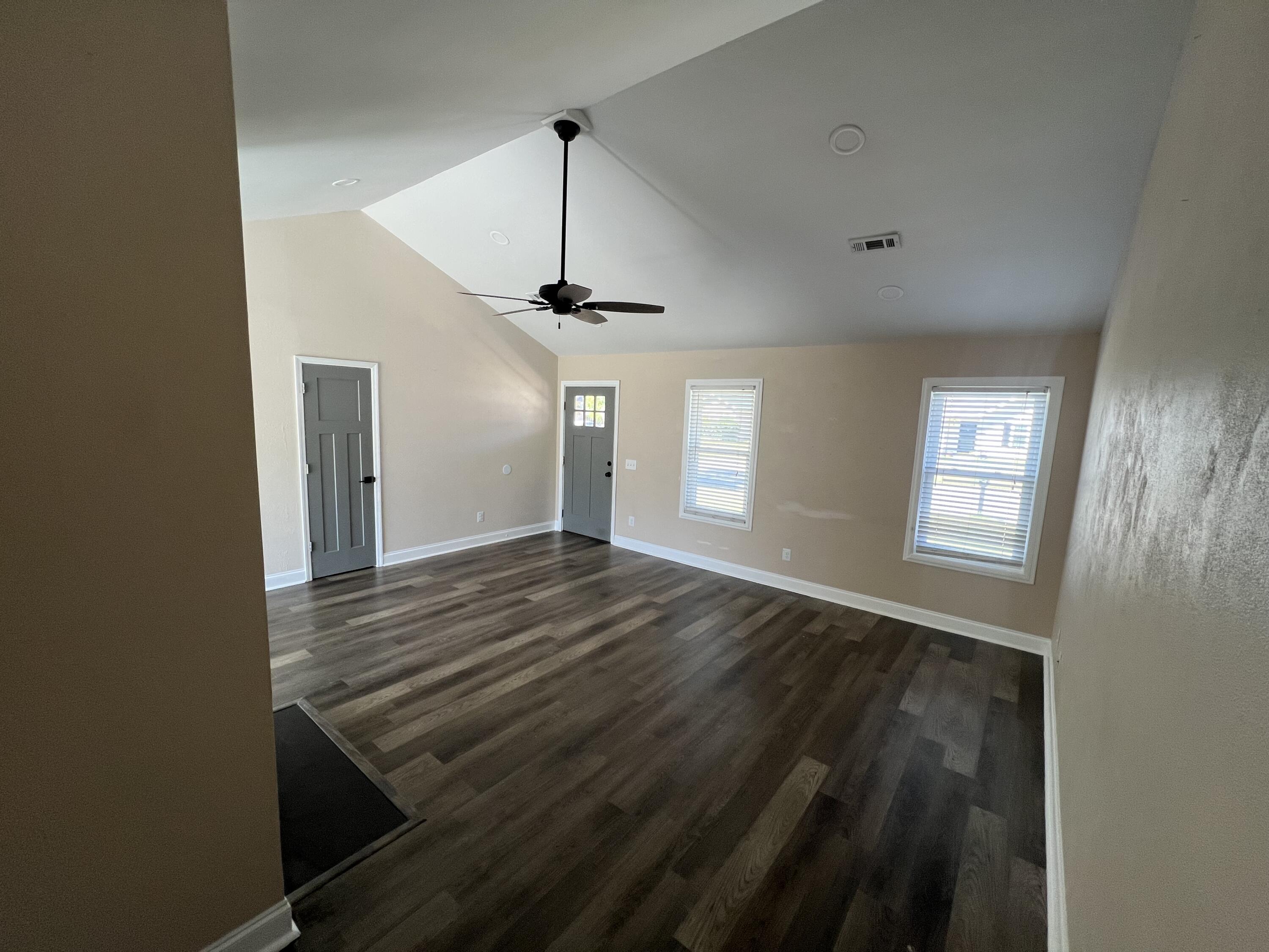 2925 Salamander Creek Lane