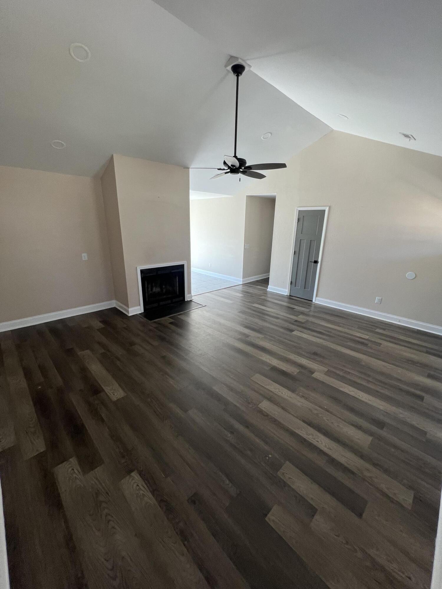 2925 Salamander Creek Lane