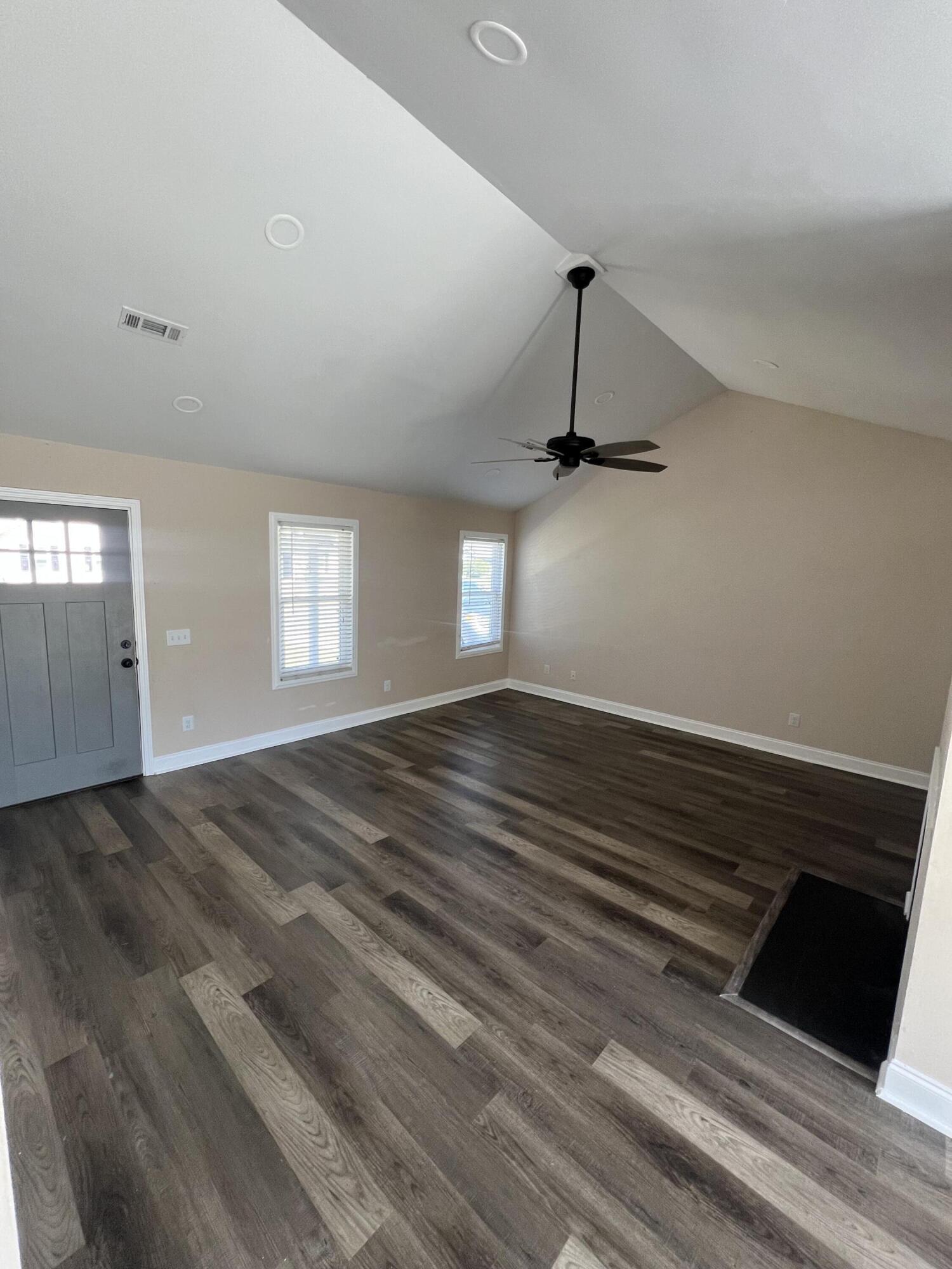 2925 Salamander Creek Lane