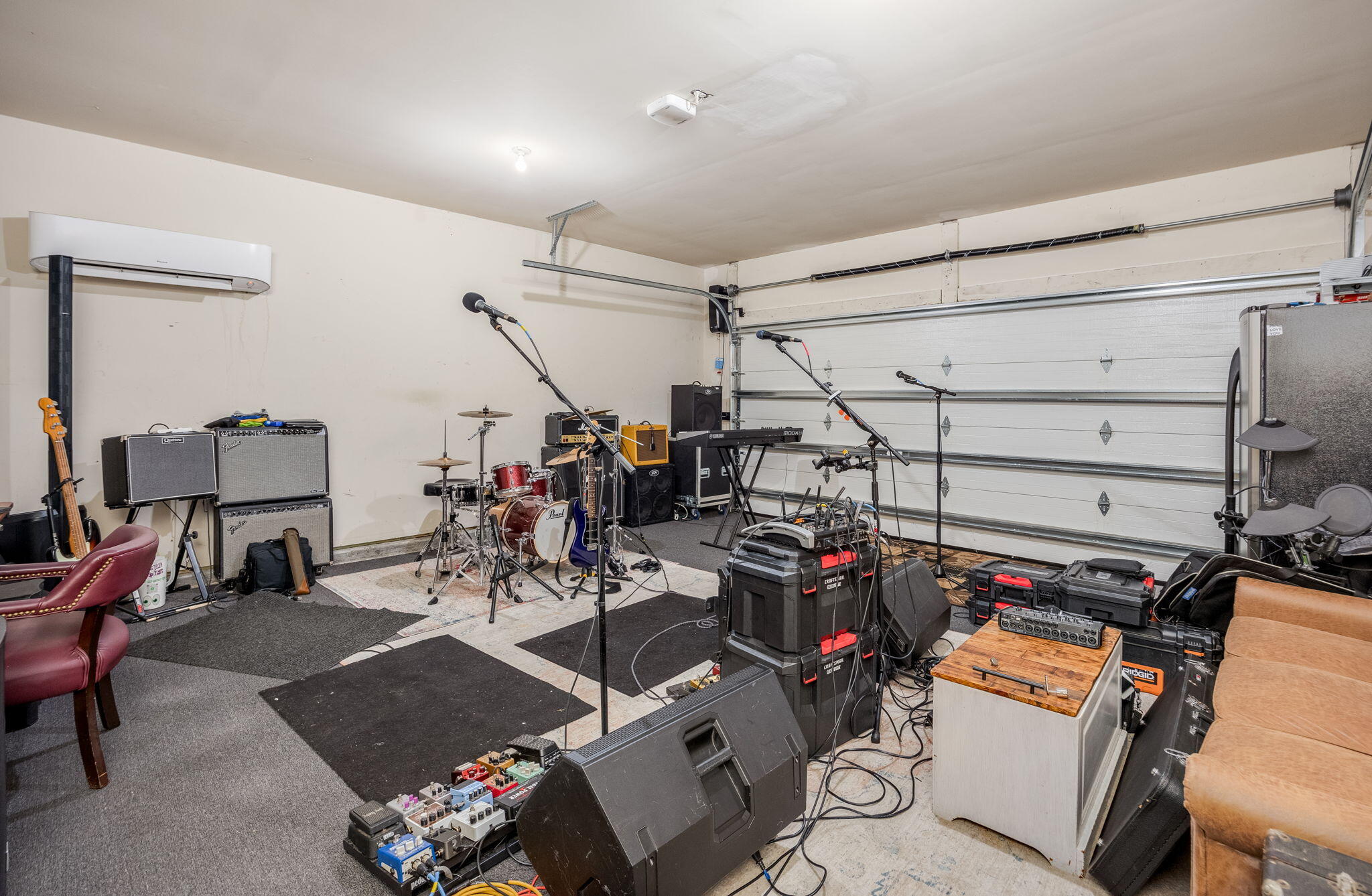 7316 Water Thrush Court