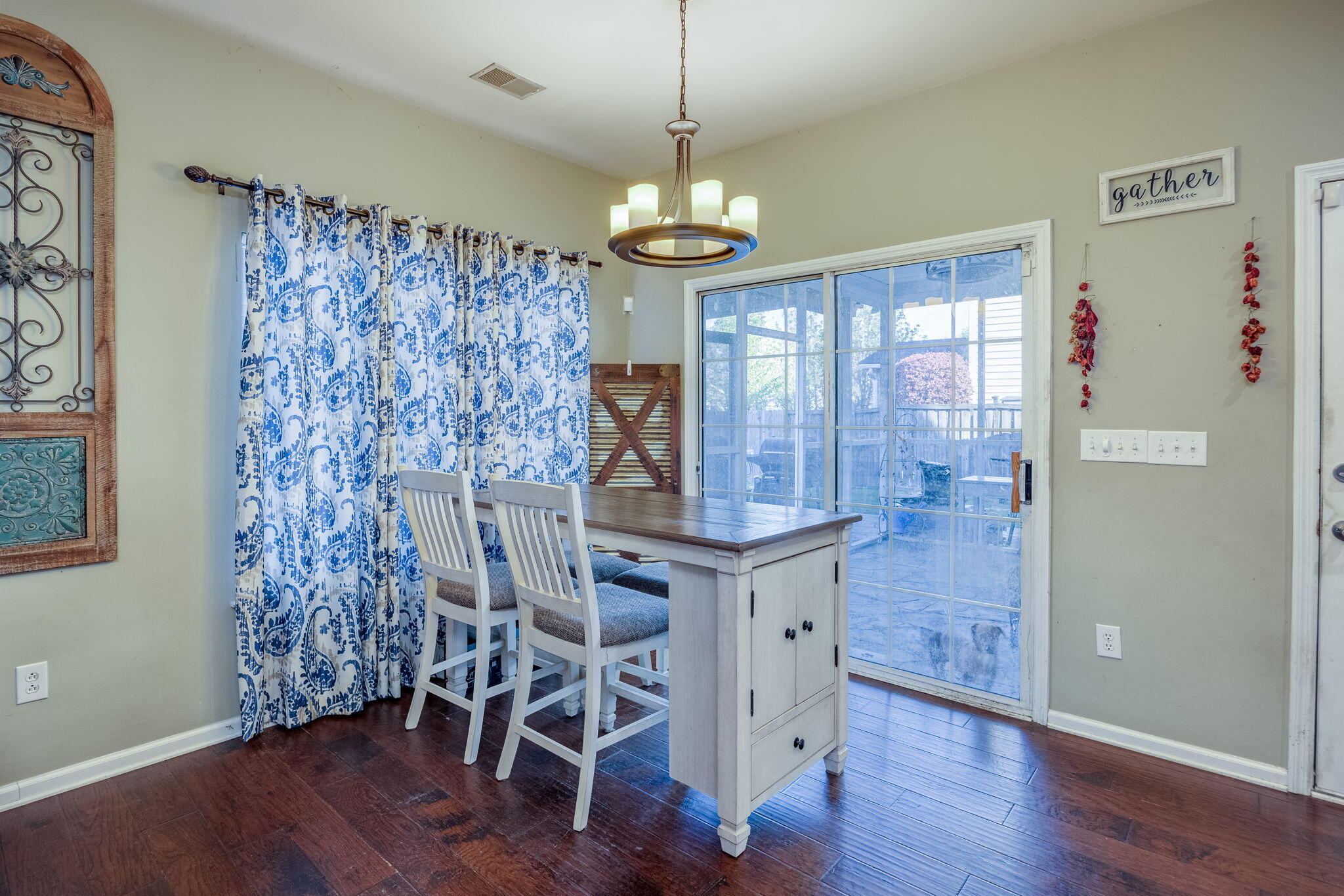 7316 Water Thrush Court