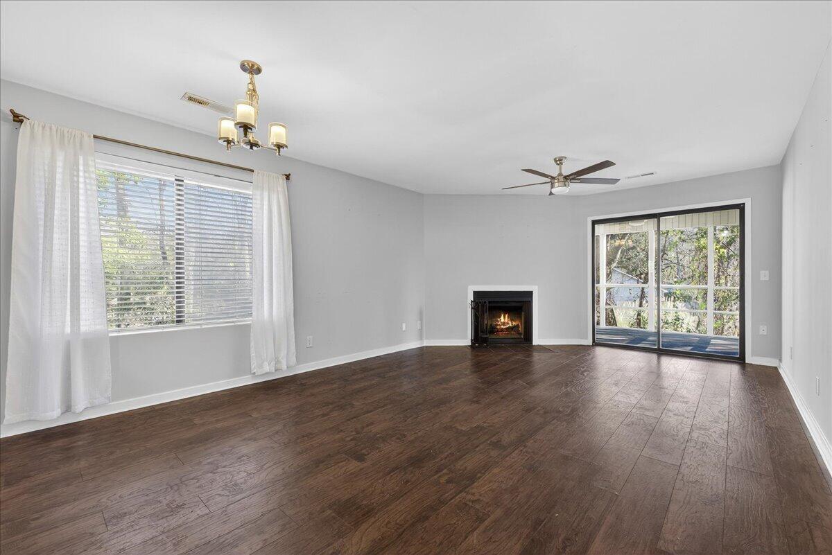 2741 Jobee Drive # 105