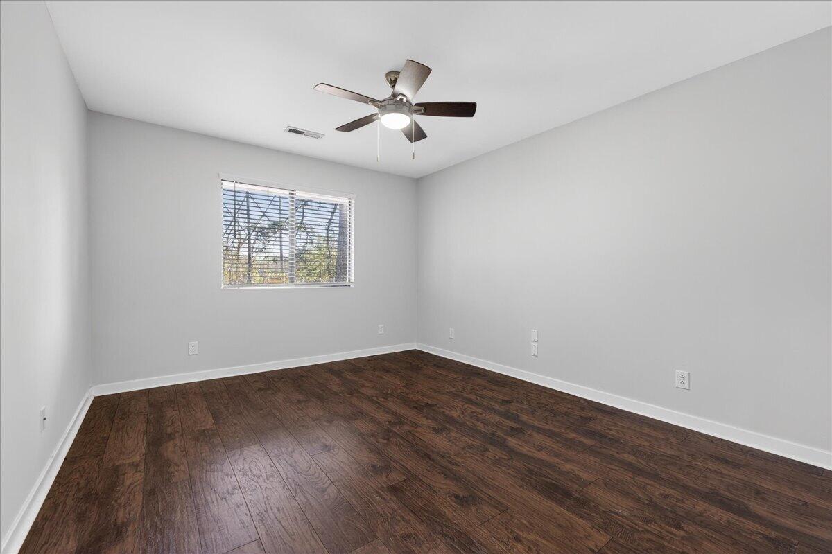 2741 Jobee Drive # 105