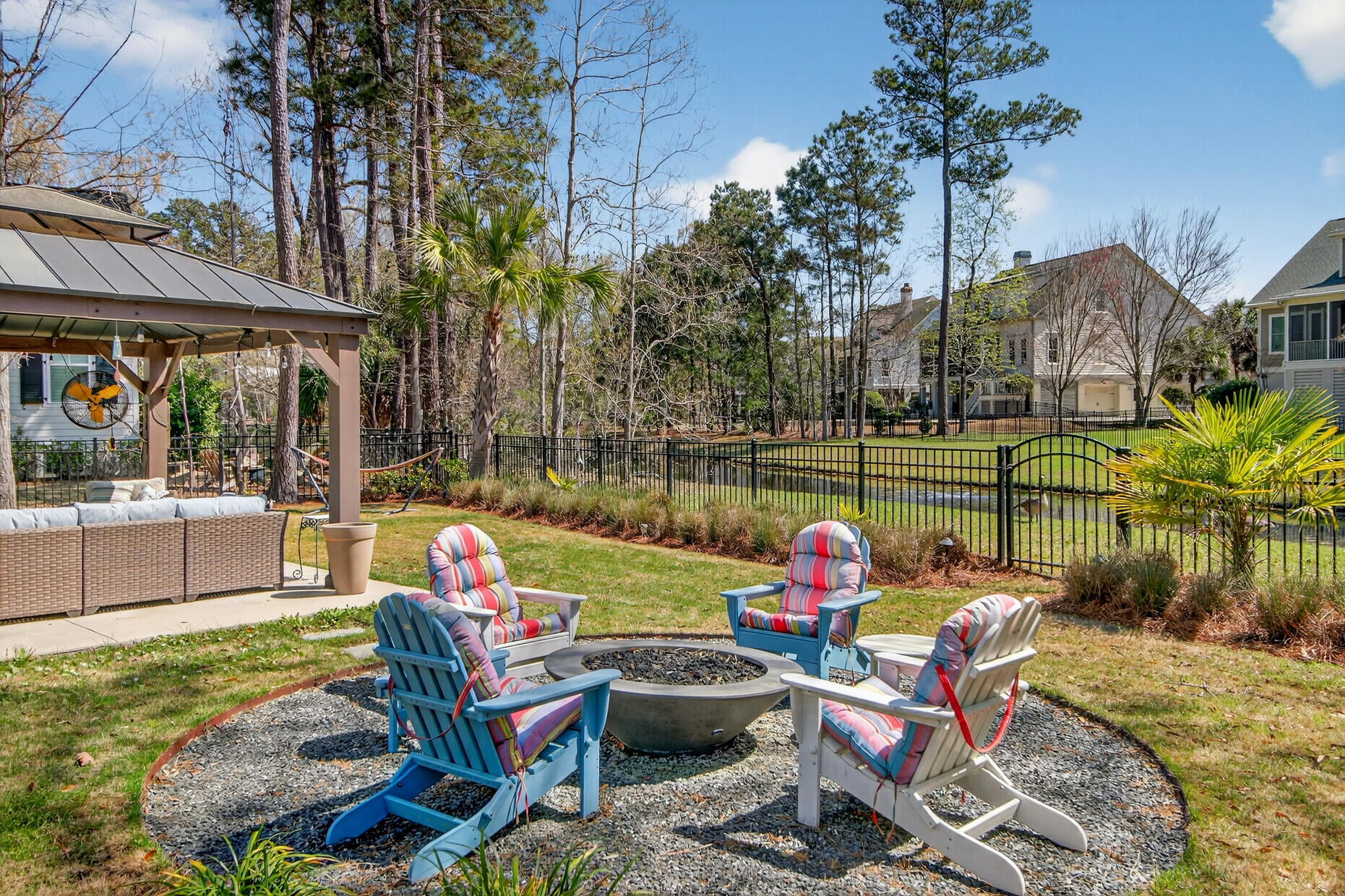 1748 W Canning Drive