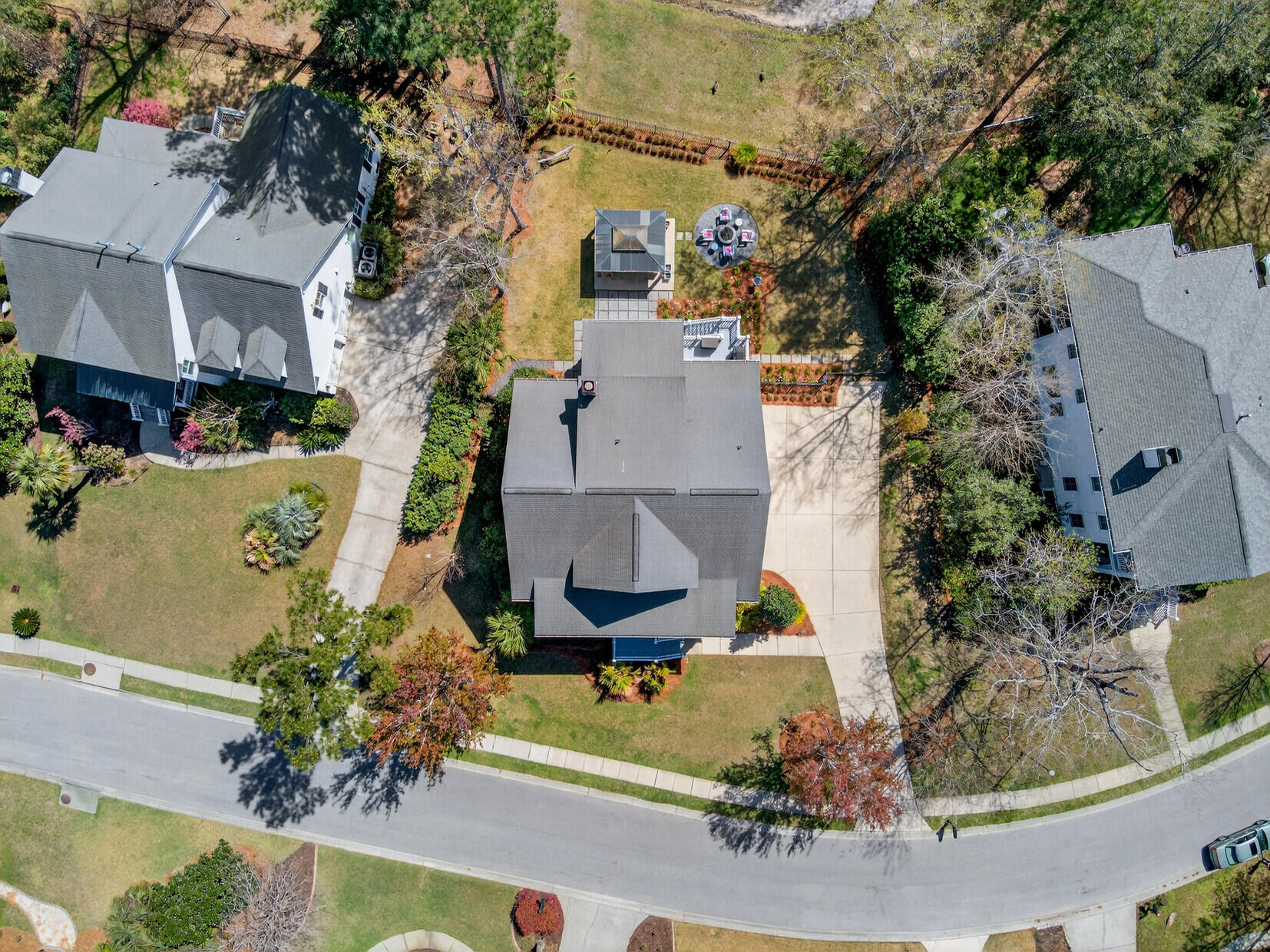 1748 W Canning Drive