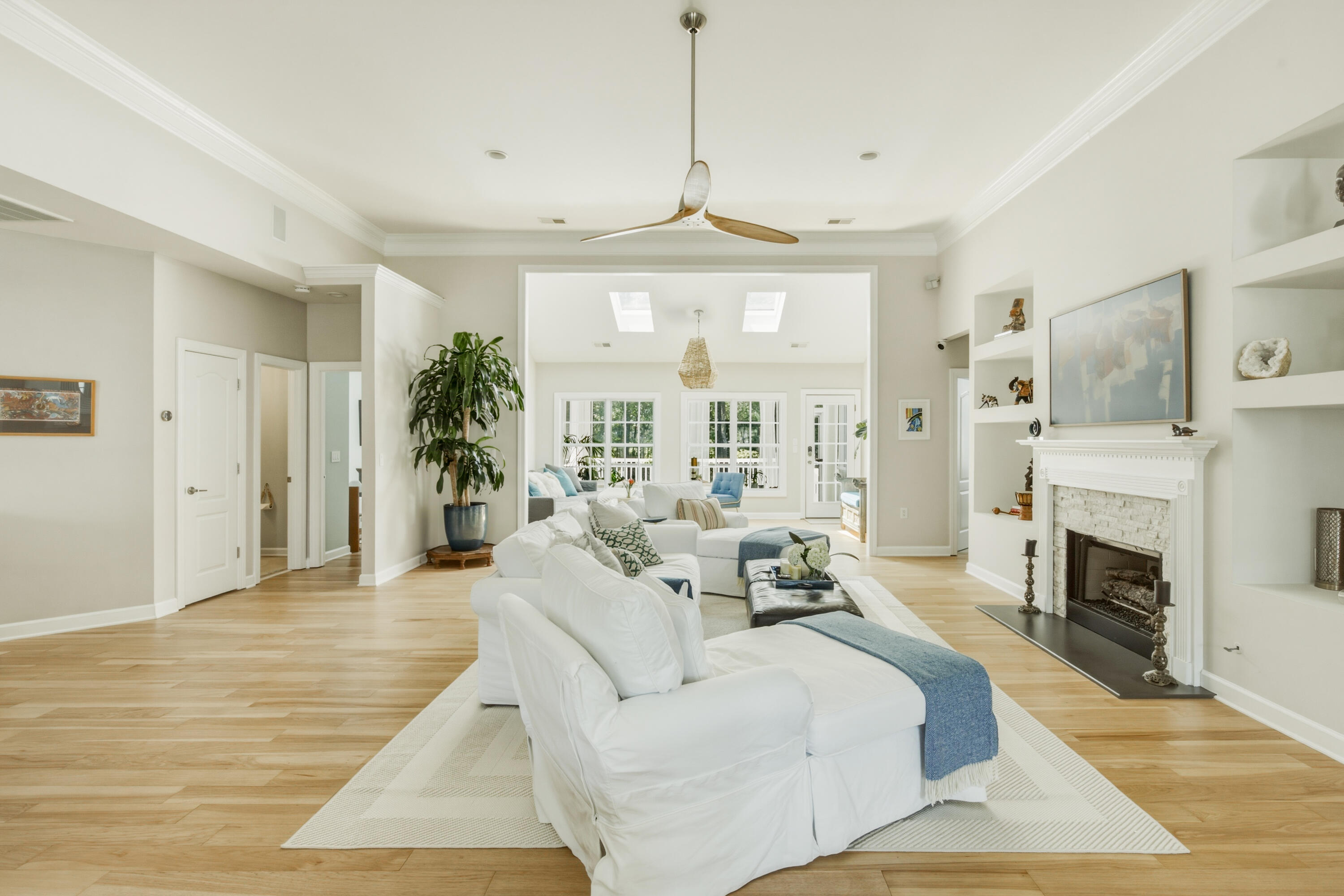 1428 Oakhurst Drive