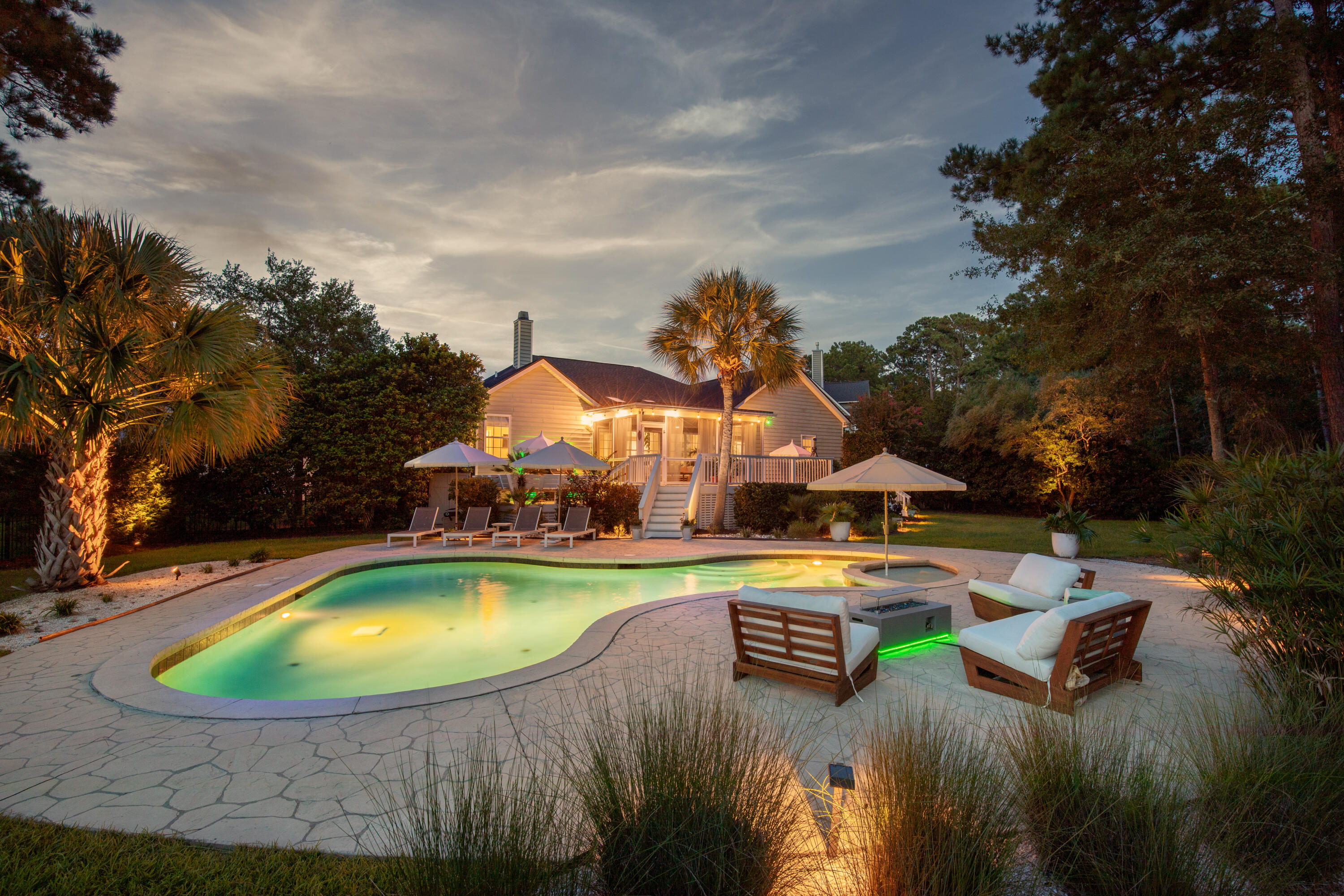 1428 Oakhurst Drive