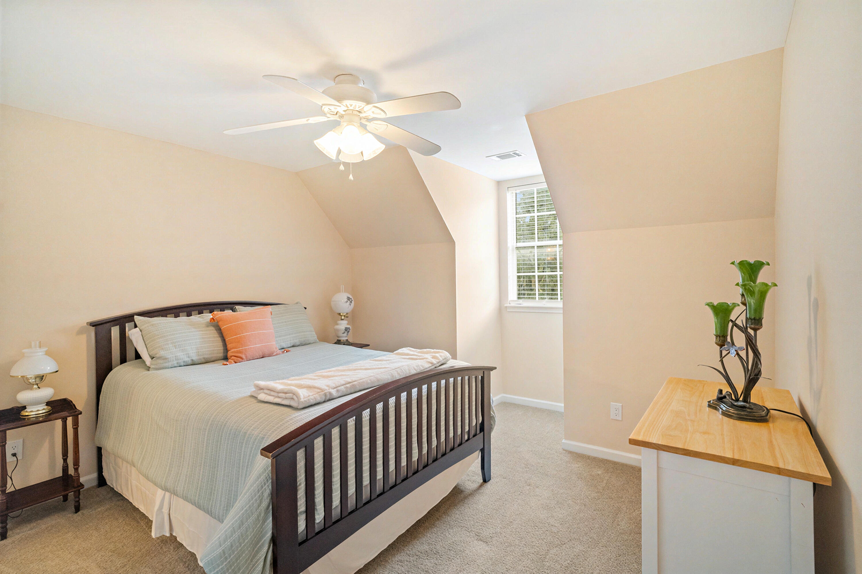 1003 Crooked Oak Road