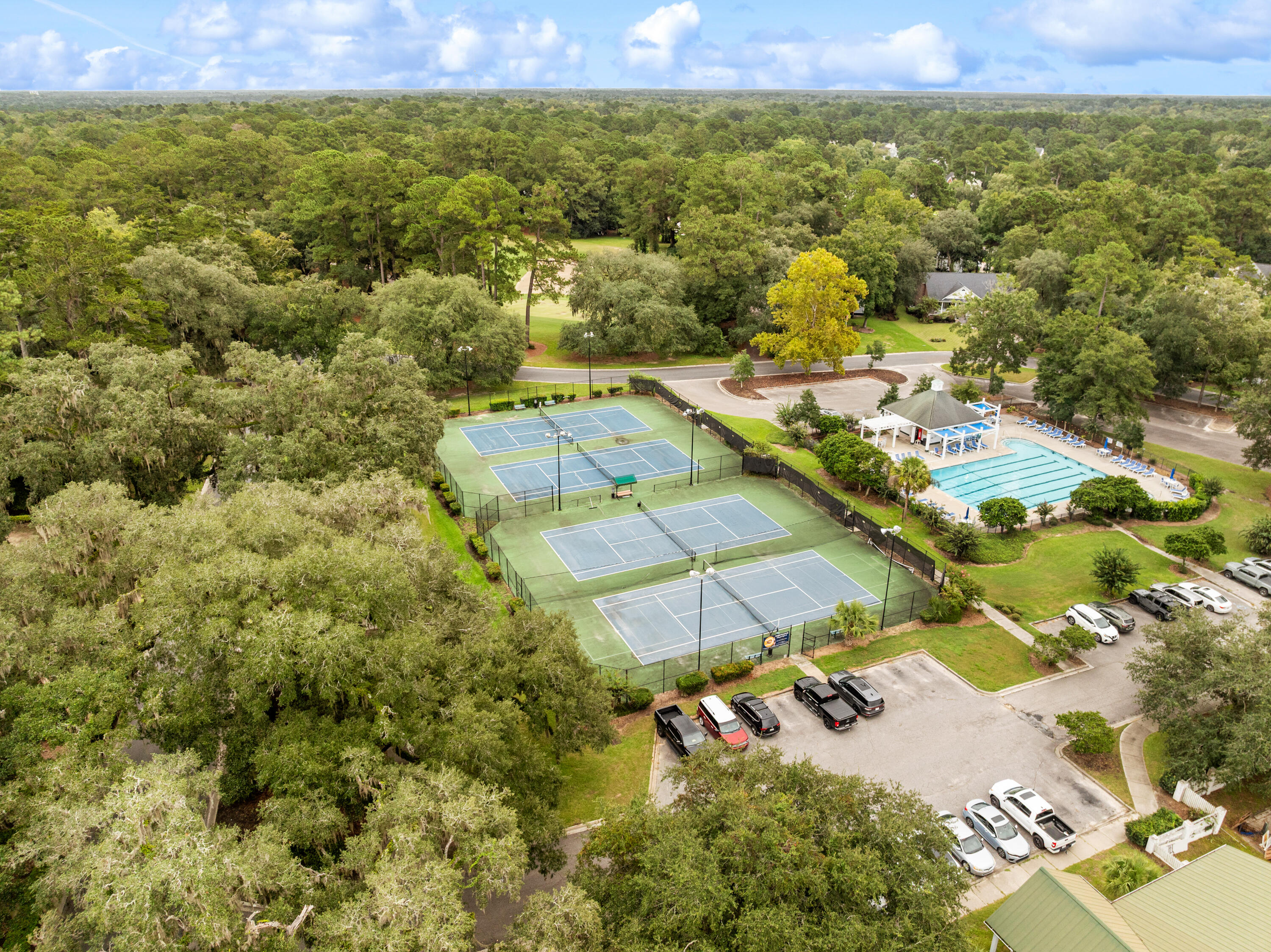 1003 Crooked Oak Road