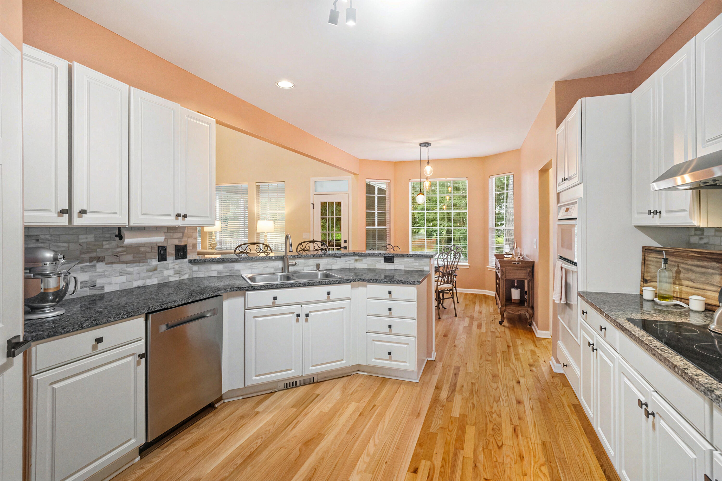 1003 Crooked Oak Road
