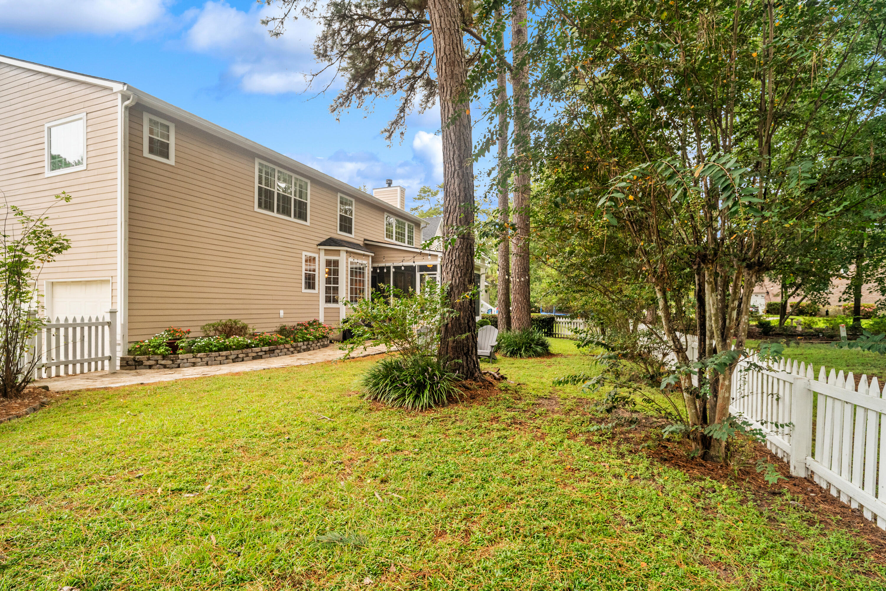1003 Crooked Oak Road