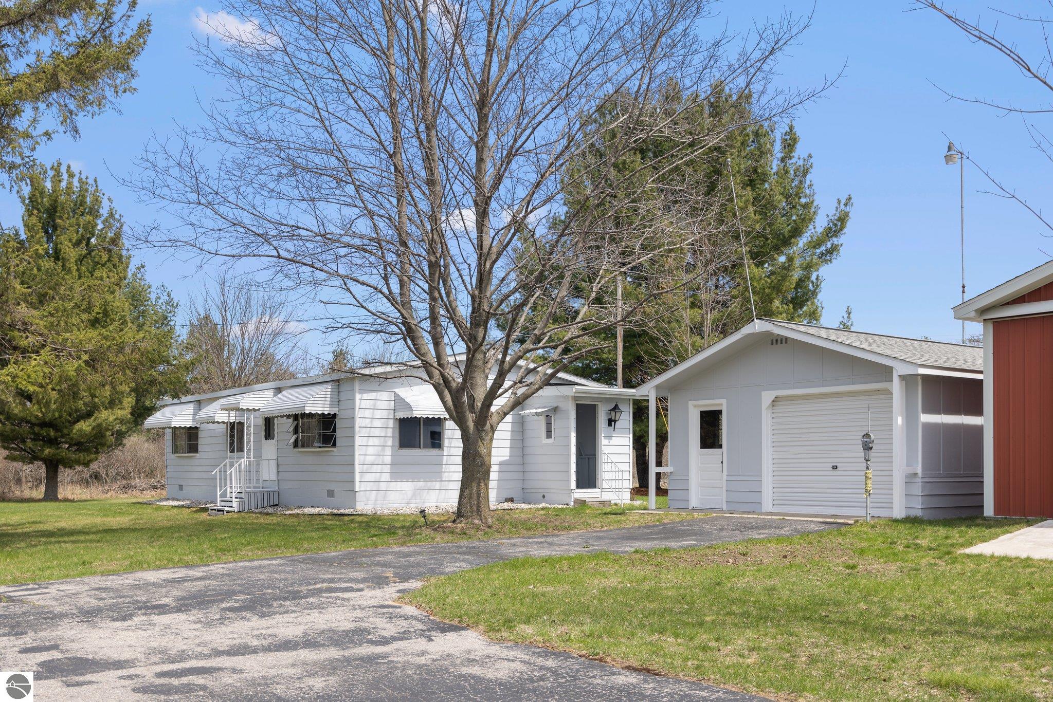 12364 Third Street