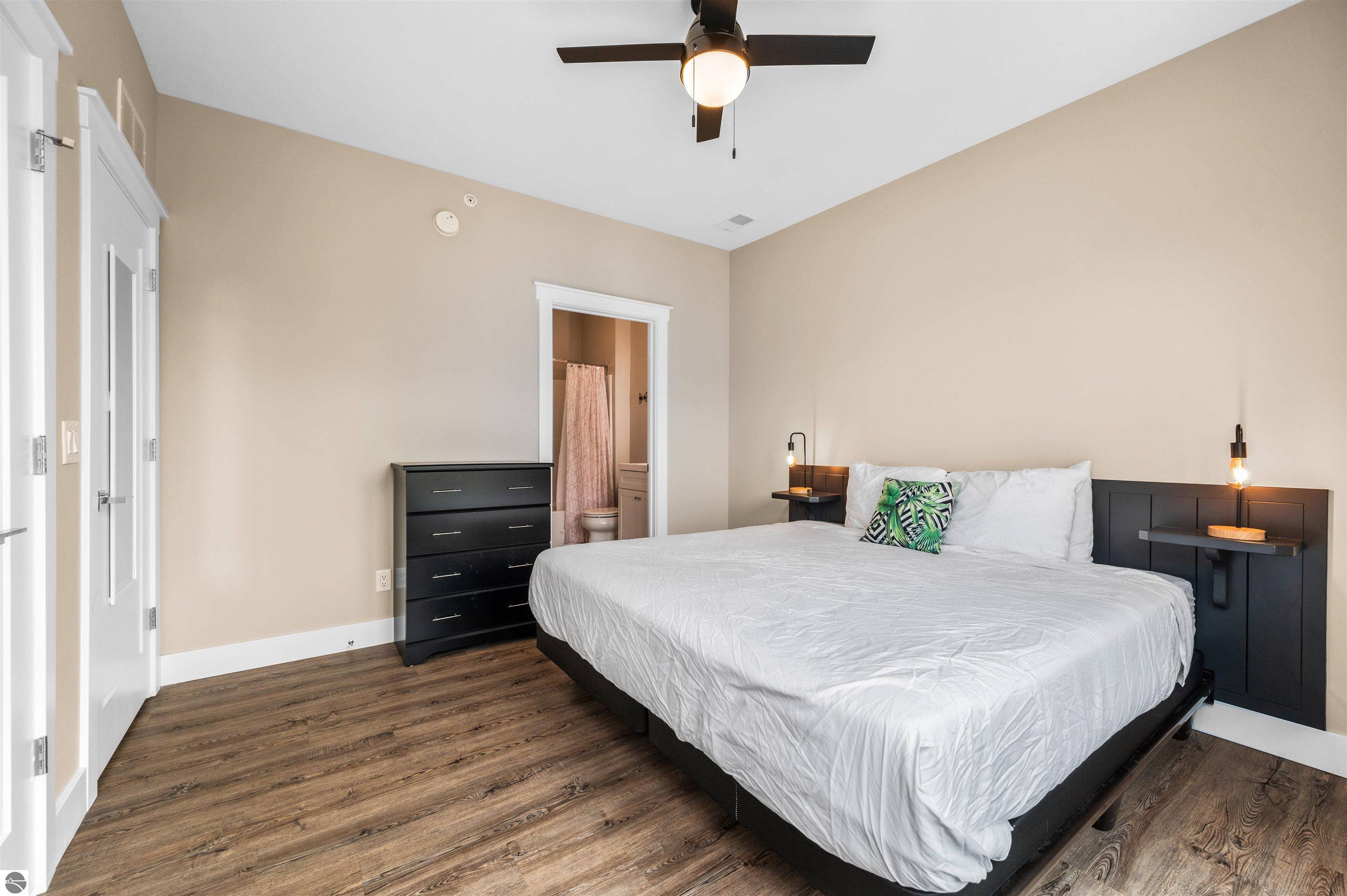 914 E Front Street # 5