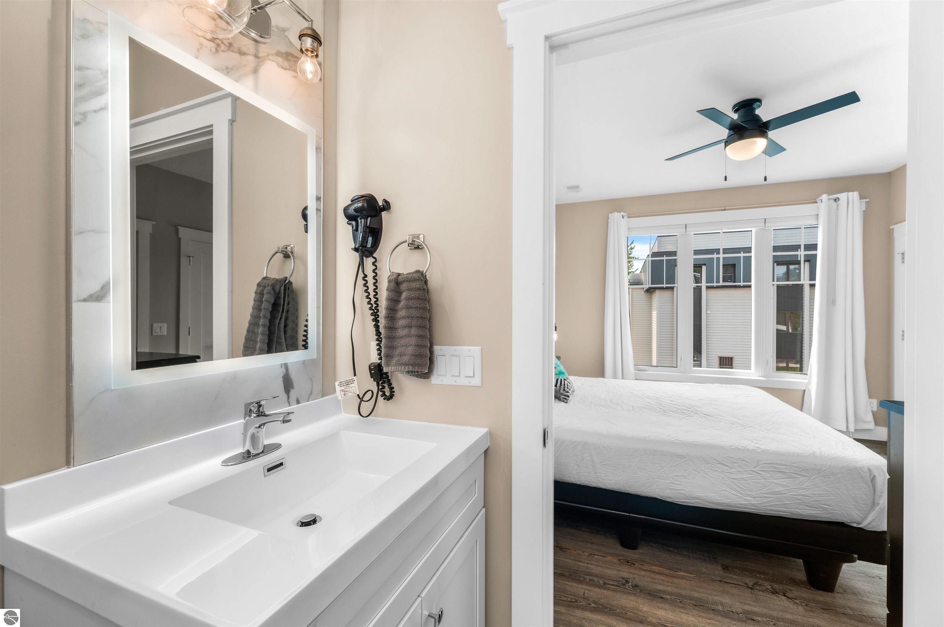 914 E Front Street # 5