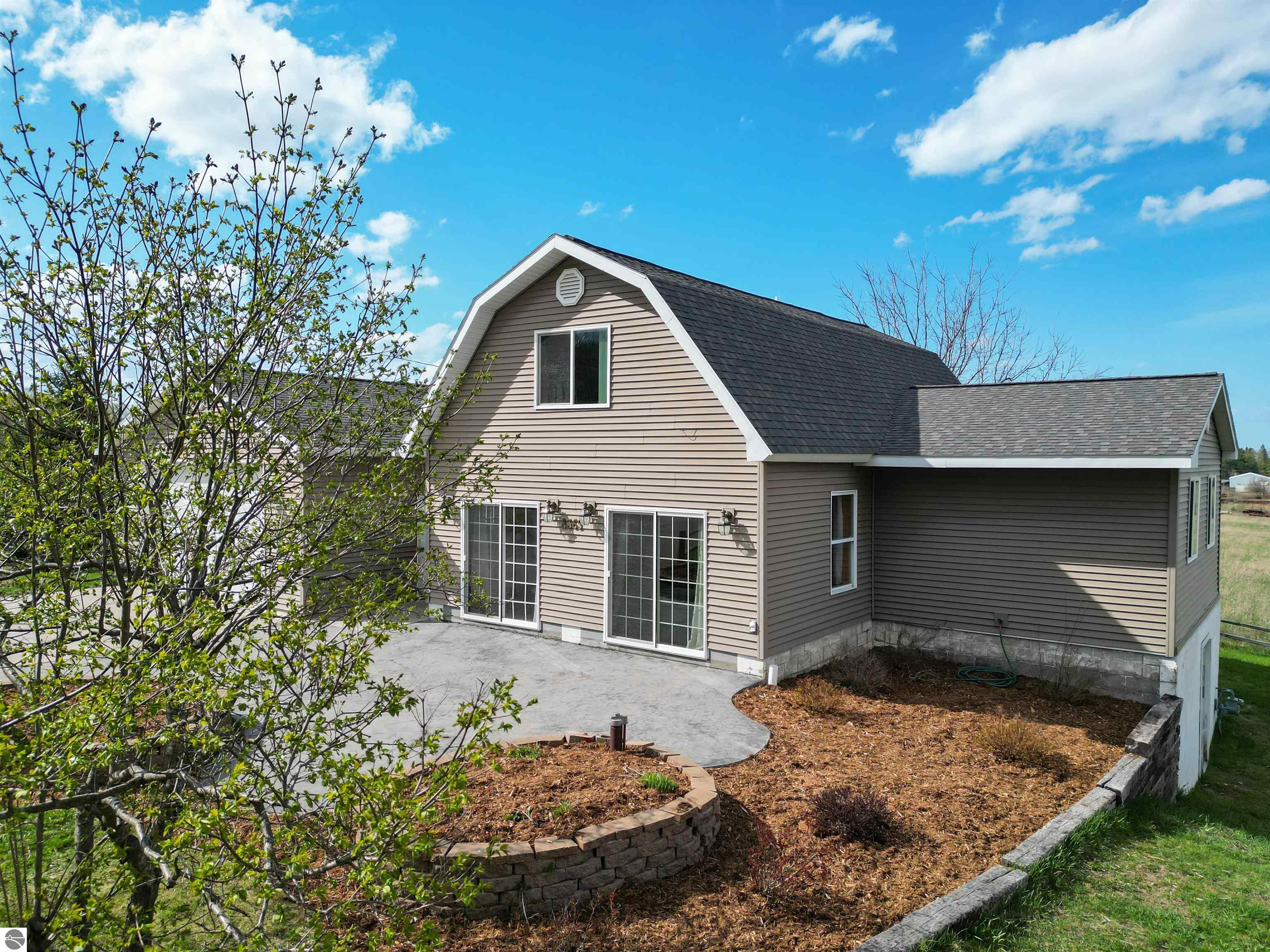 8365 Crisp Road