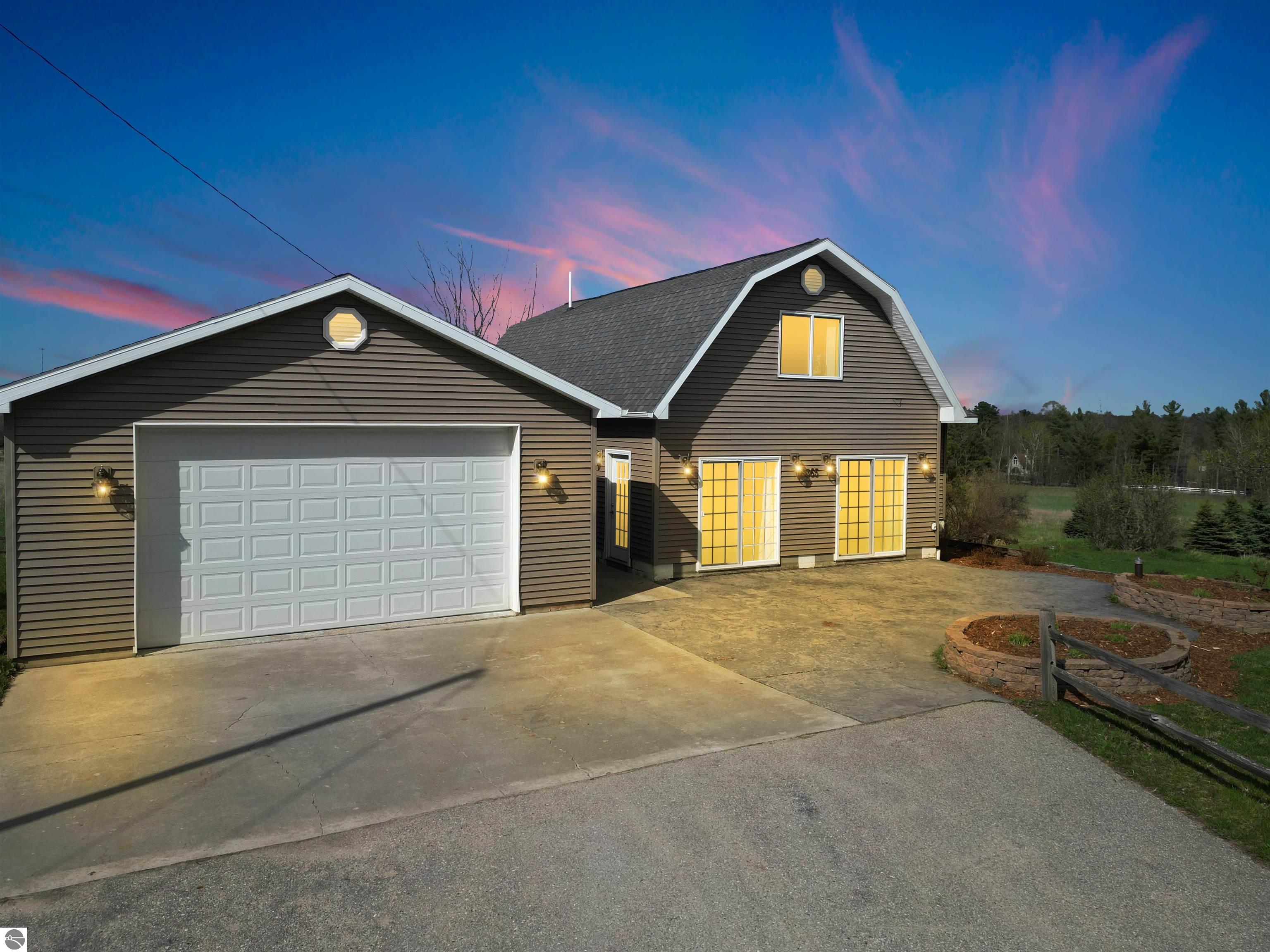 8365 Crisp Road