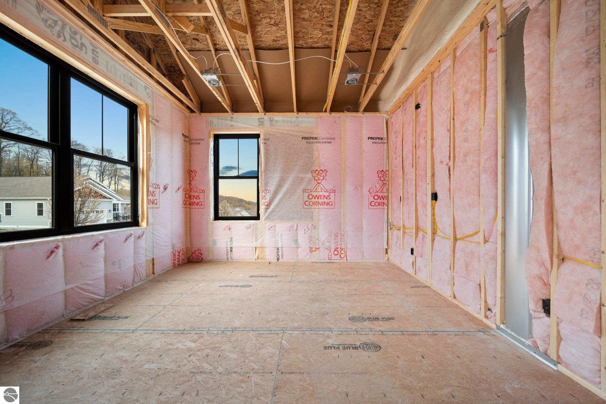 4195 Eagles View