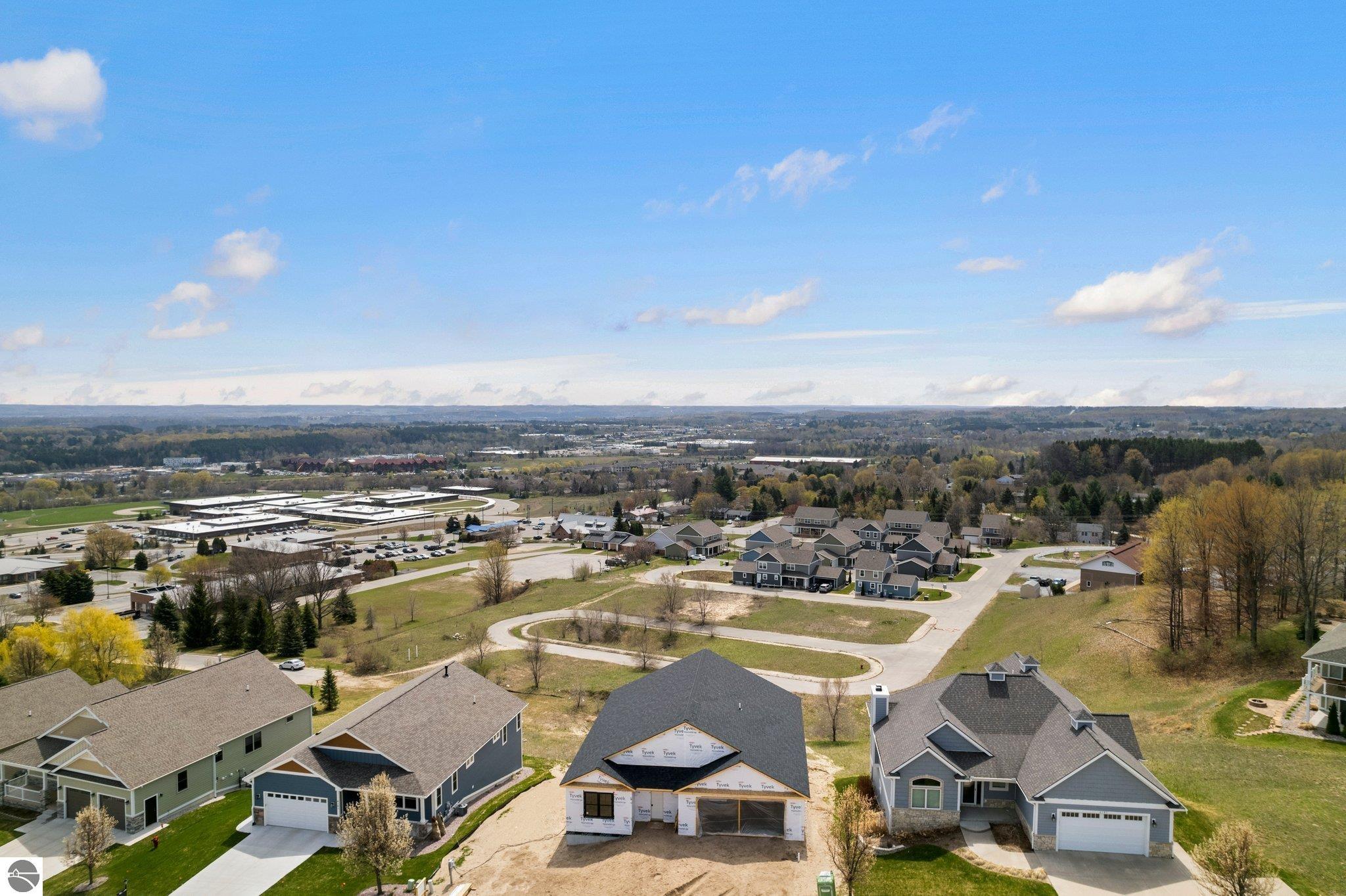 4195 Eagles View