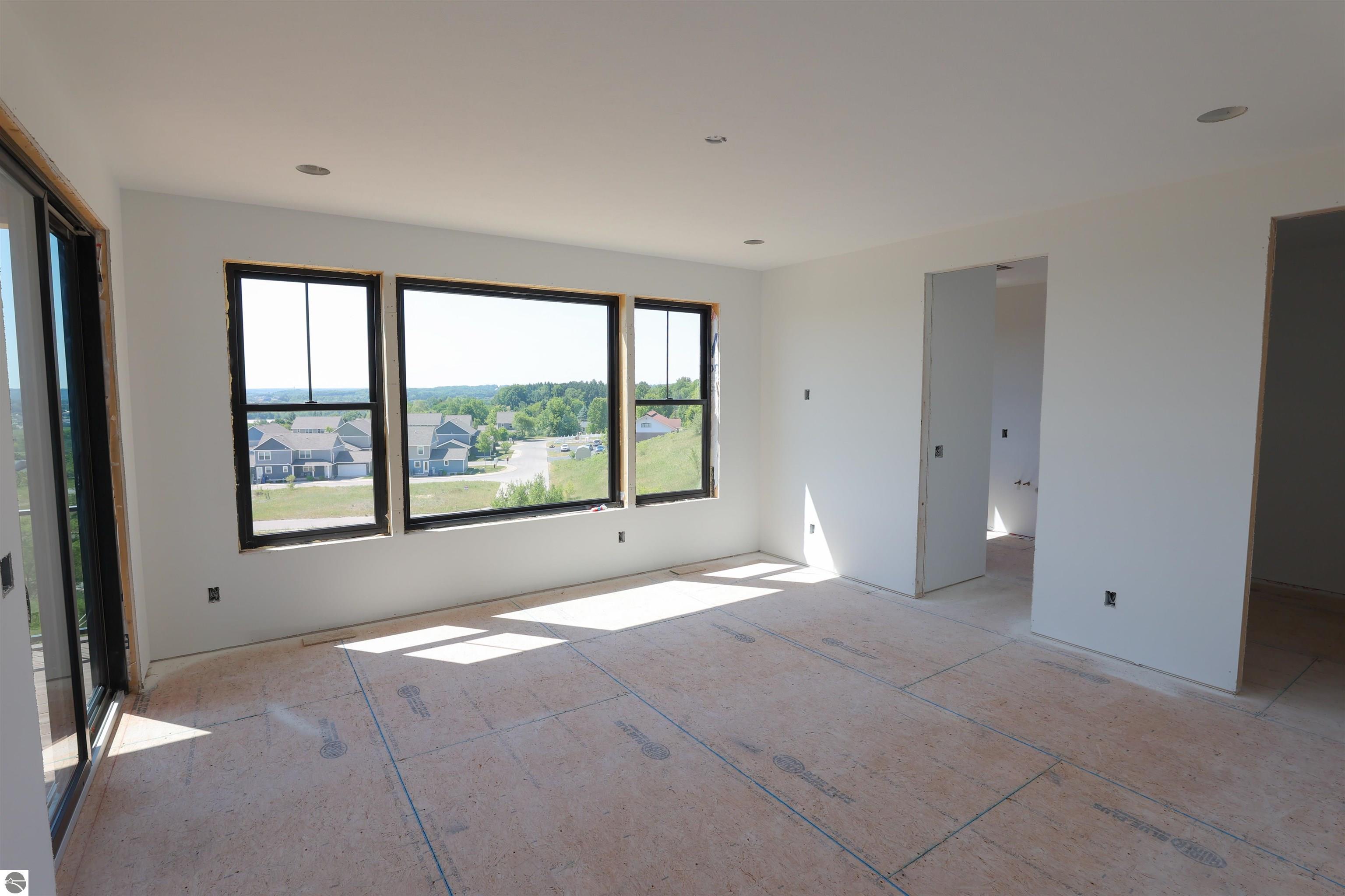 4195 Eagles View