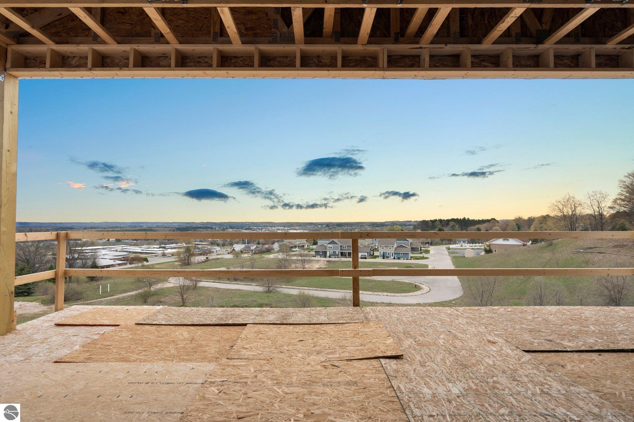 4195 Eagles View