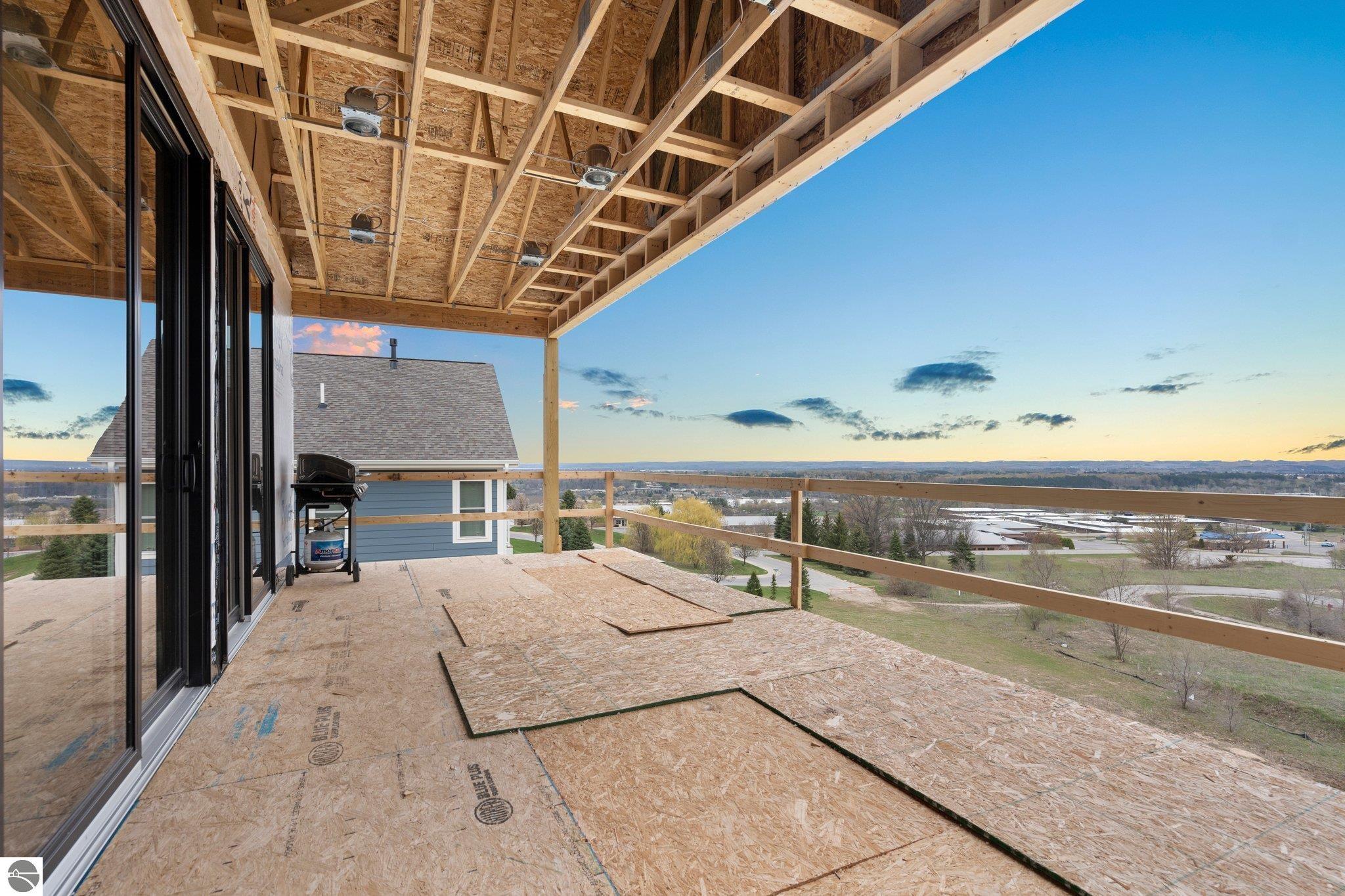 4195 Eagles View
