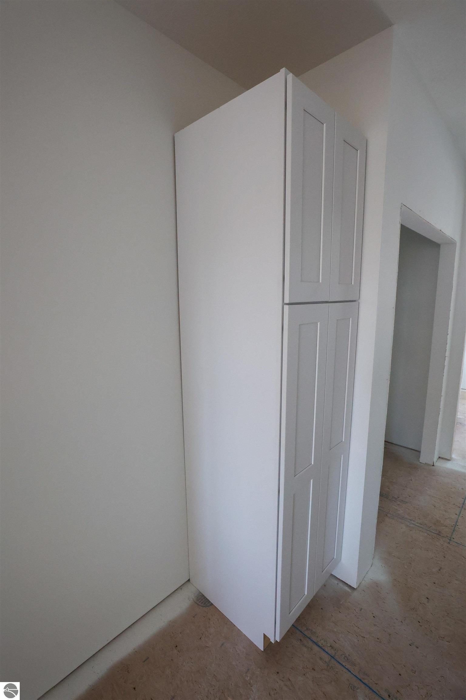 4195 Eagles View