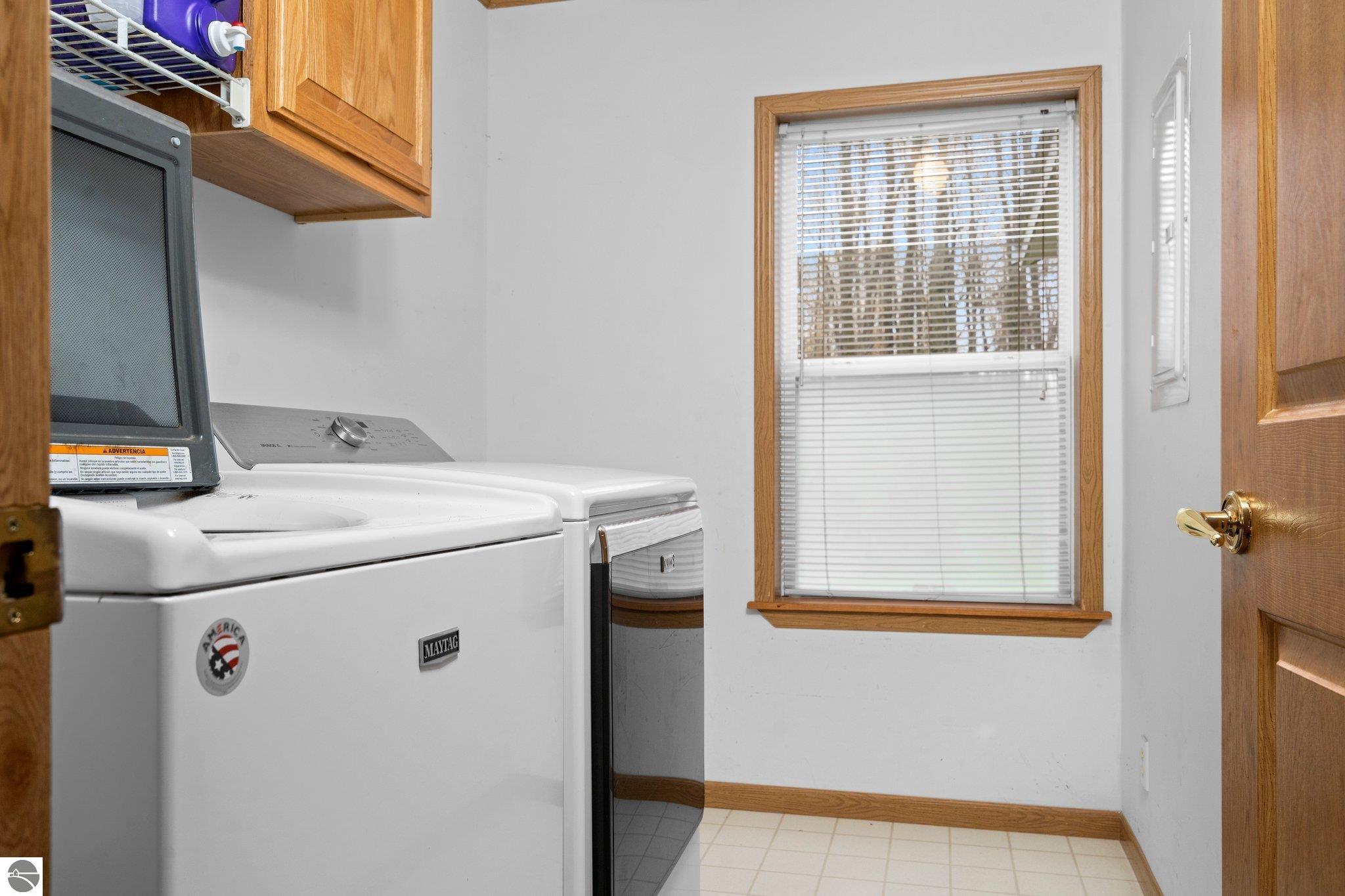 5612 (5 acres) Twin Lake Road, NE