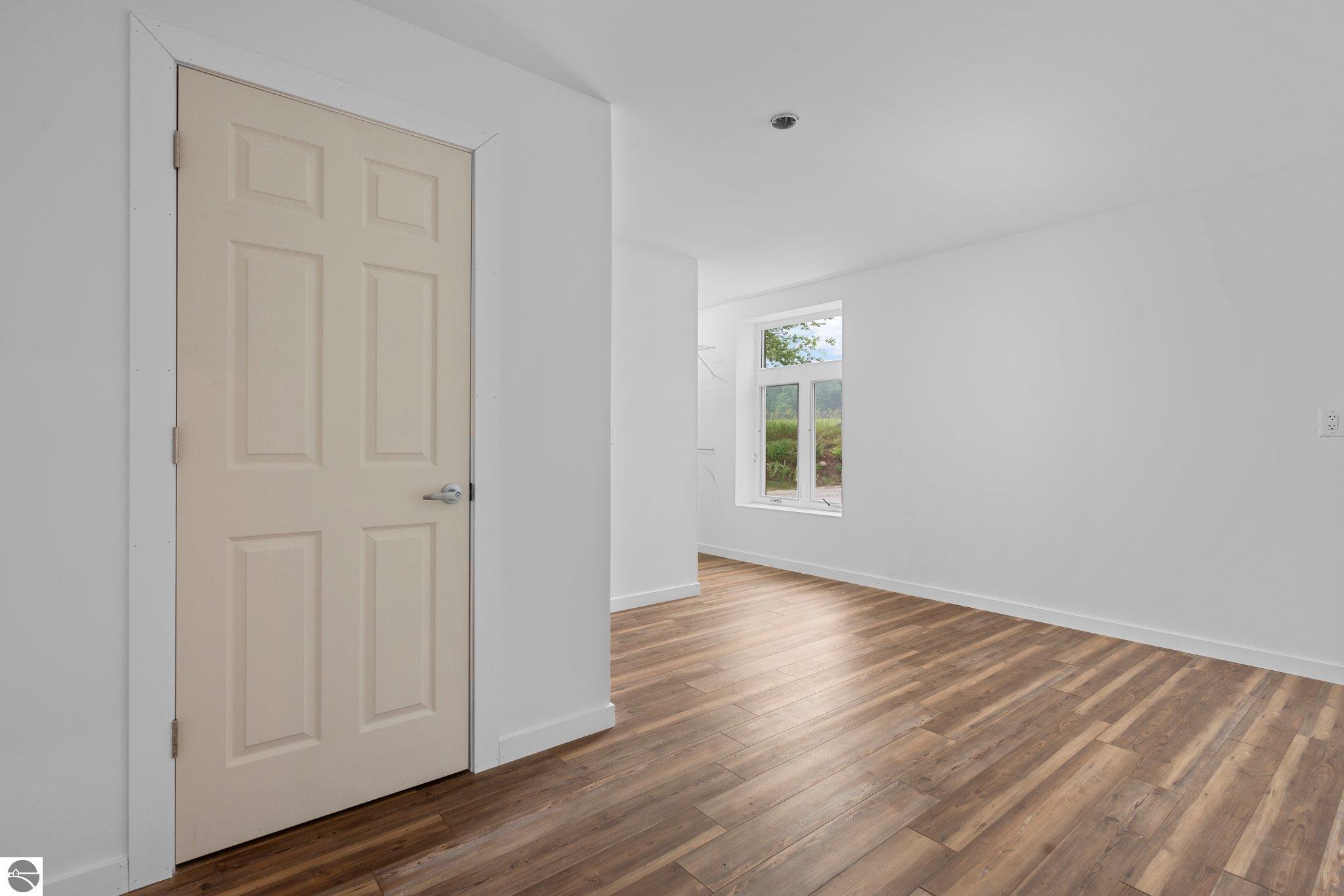 8157 Crisp Road