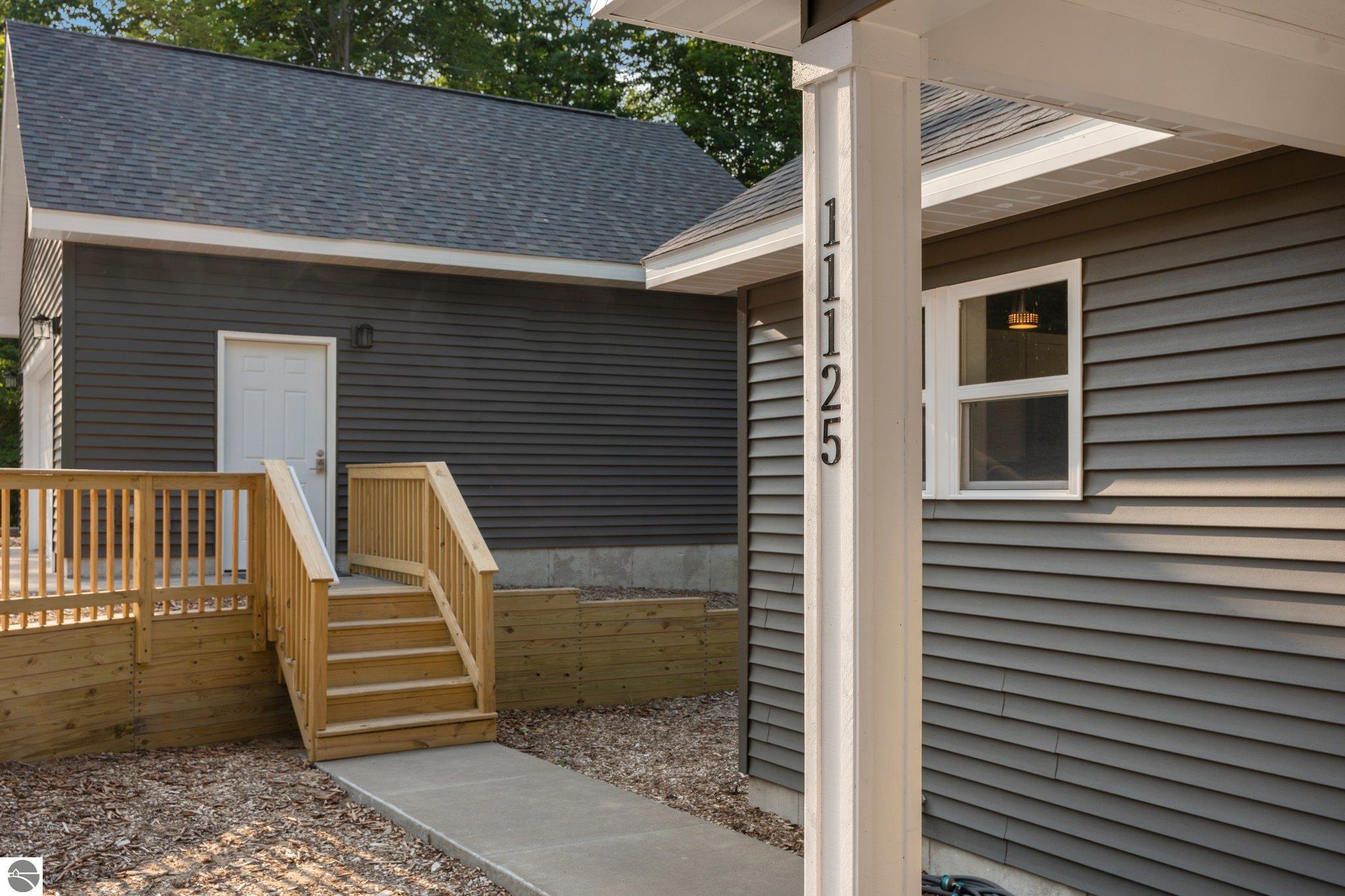 11125 Mason Point
