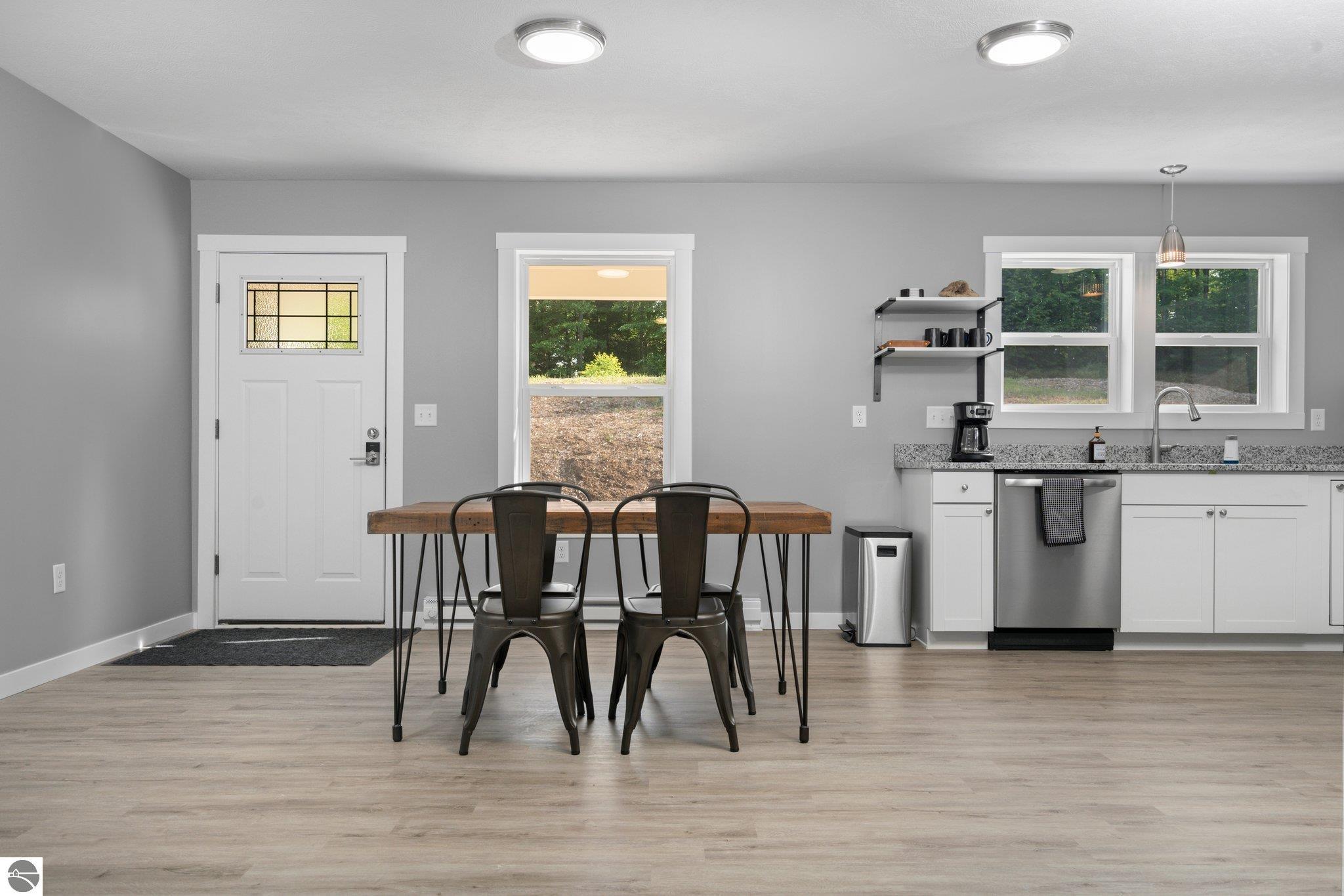 11125 Mason Point