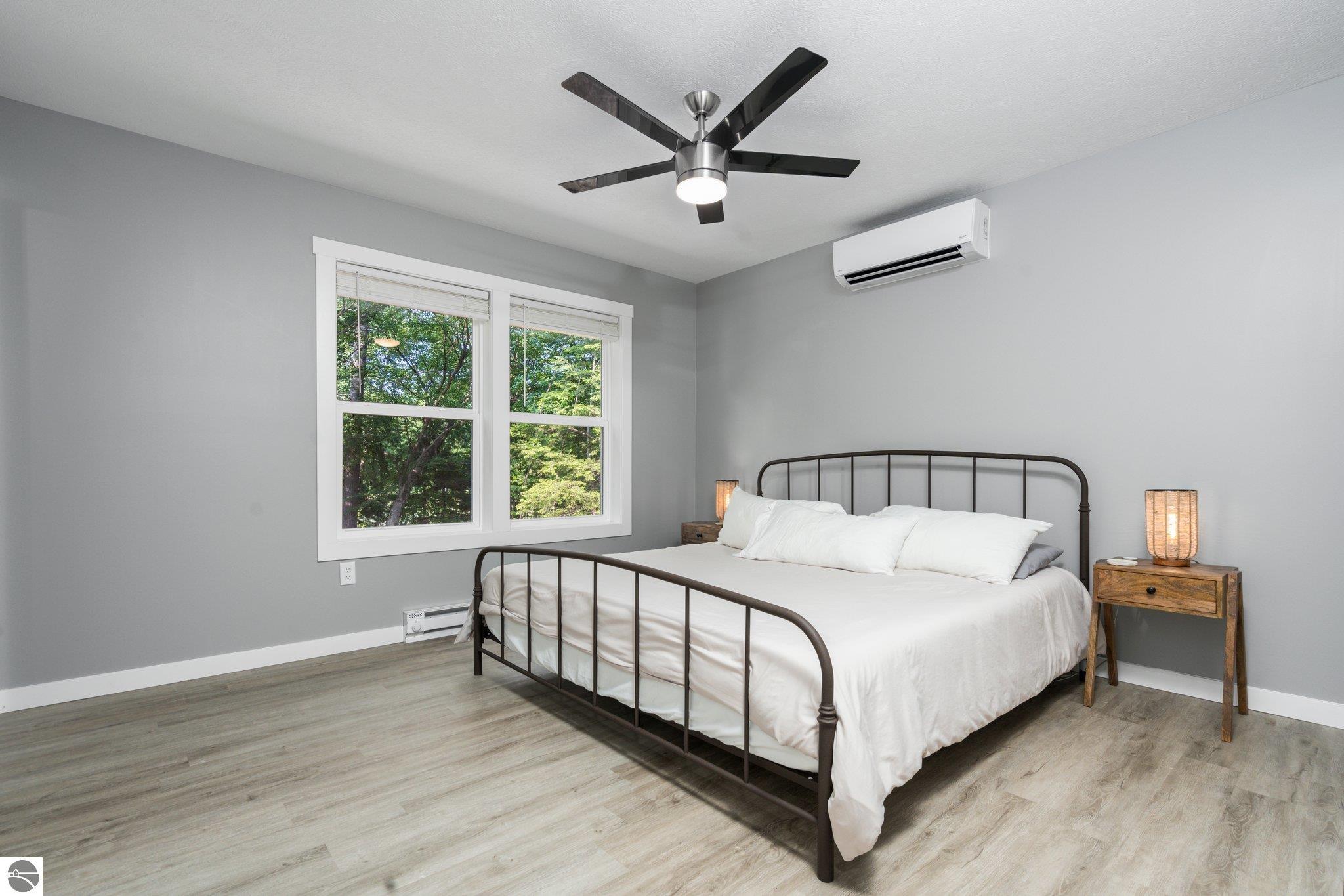 11125 Mason Point
