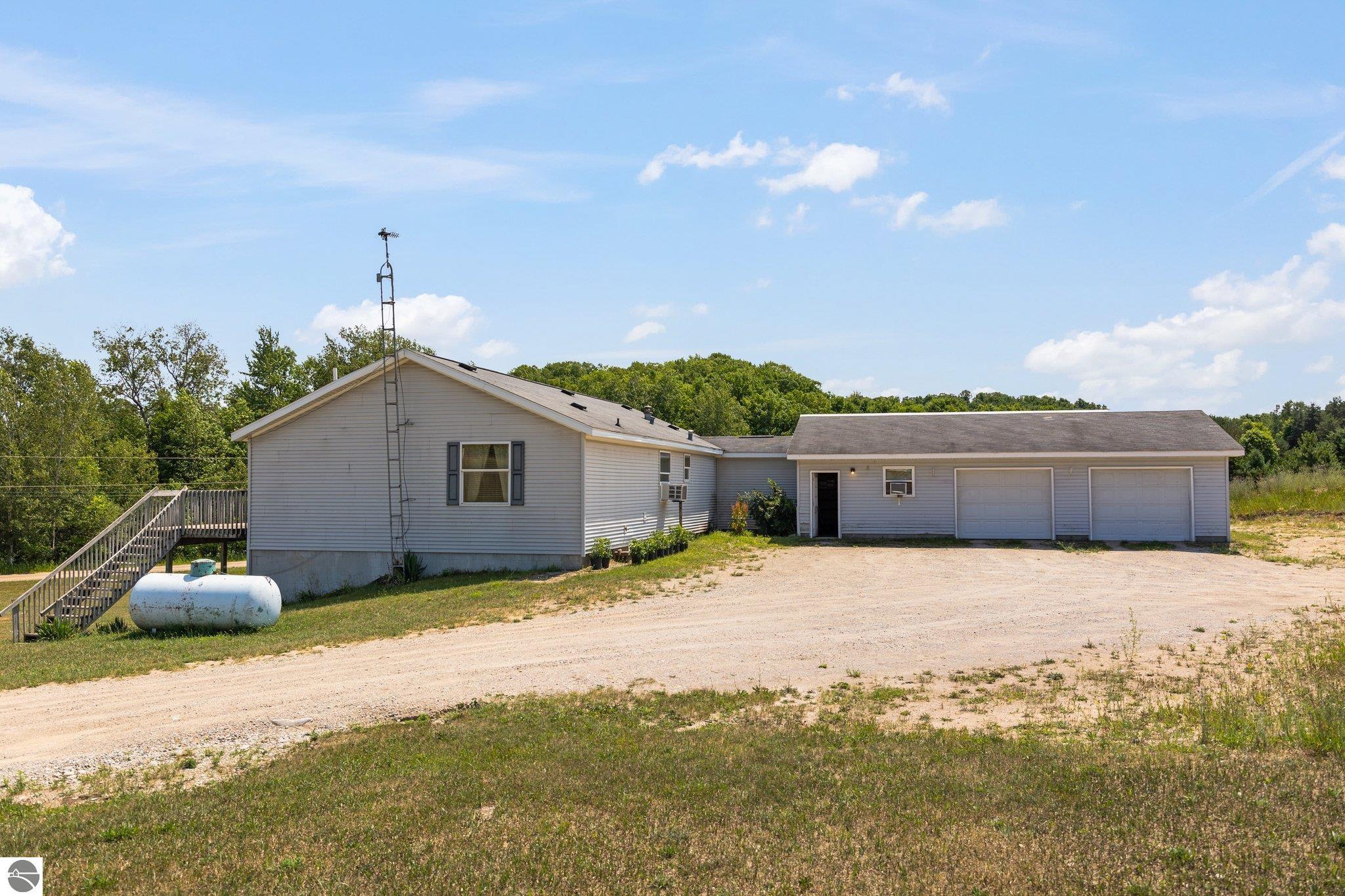 4620 Gibbard Road