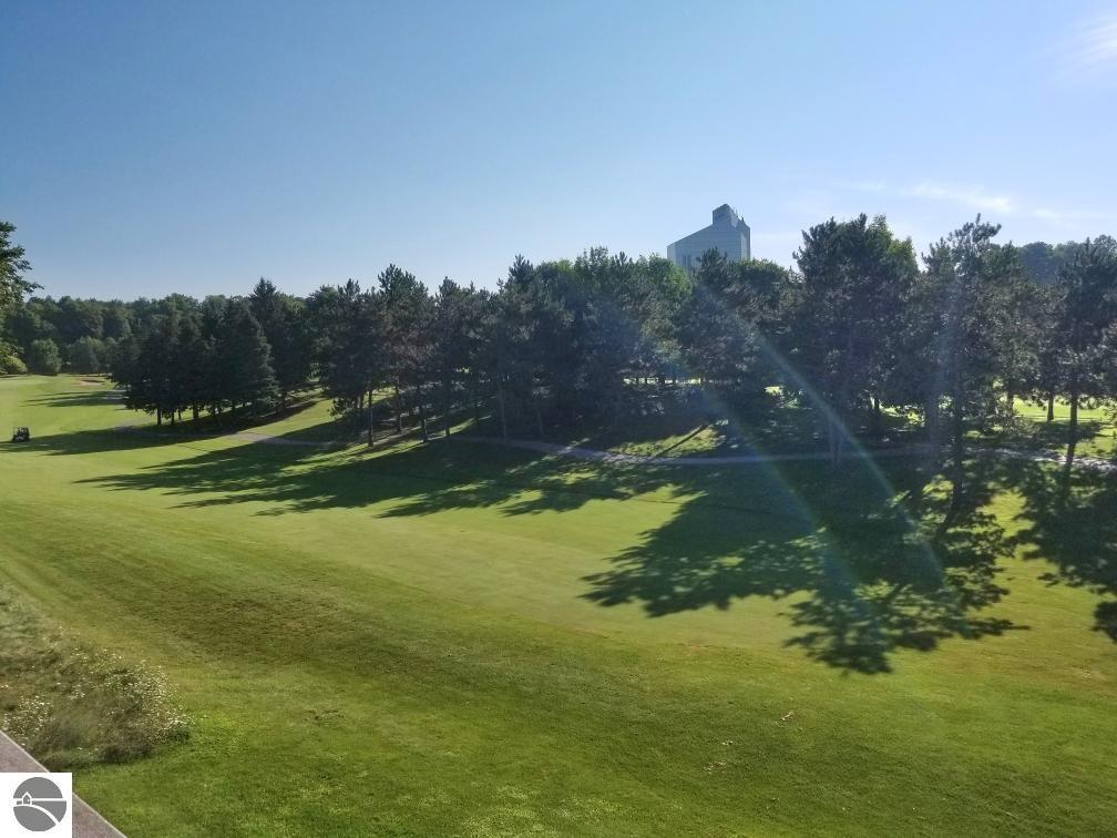 5524 Golfview Court