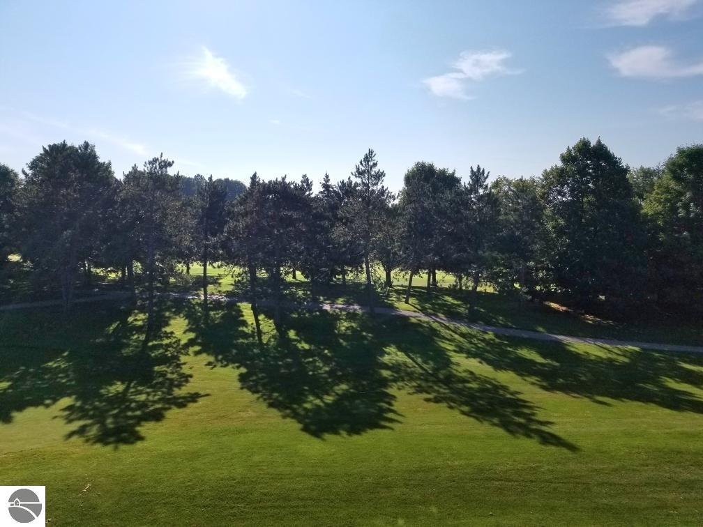 5524 Golfview Court