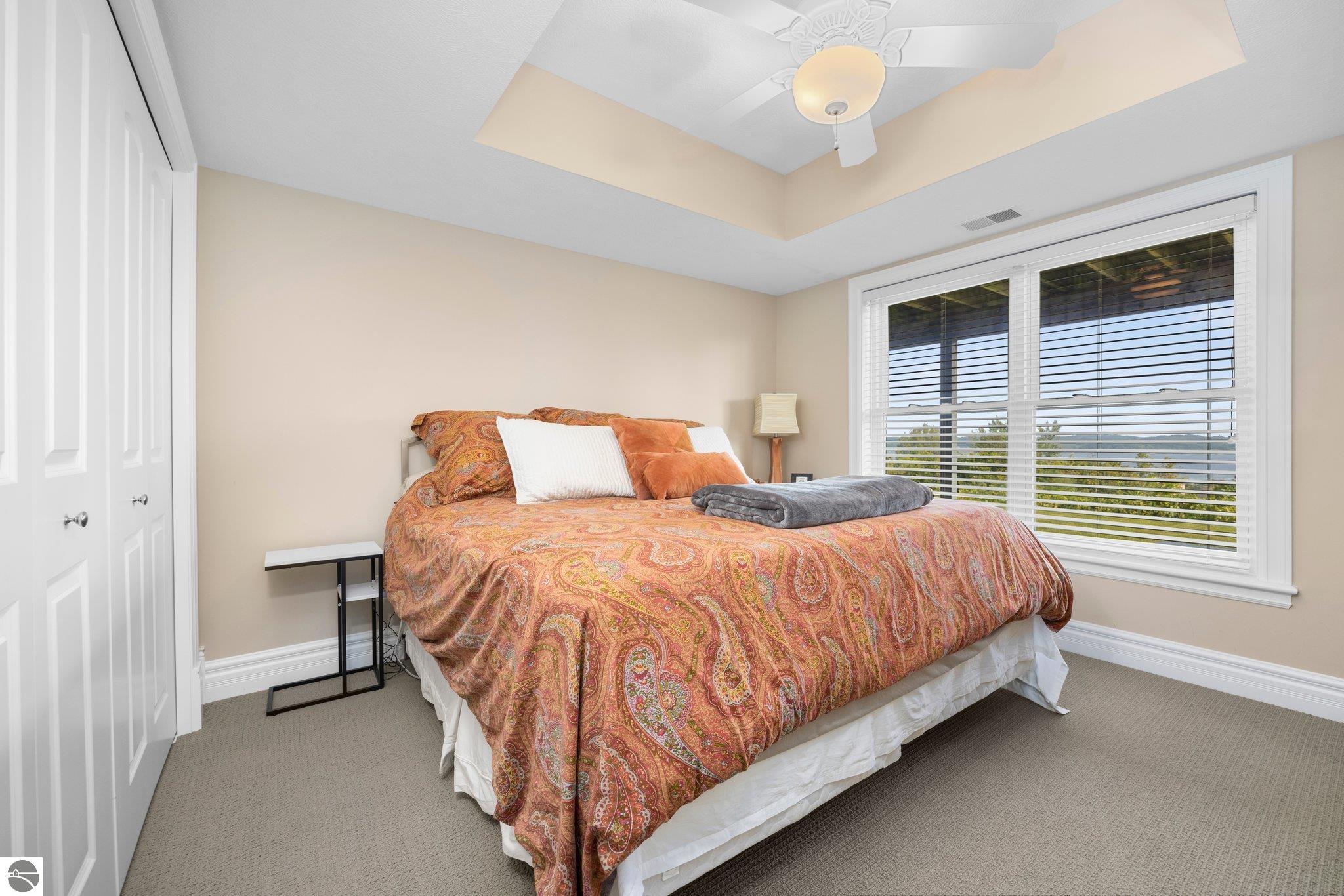 887 N Bay Cliff Drive # 16