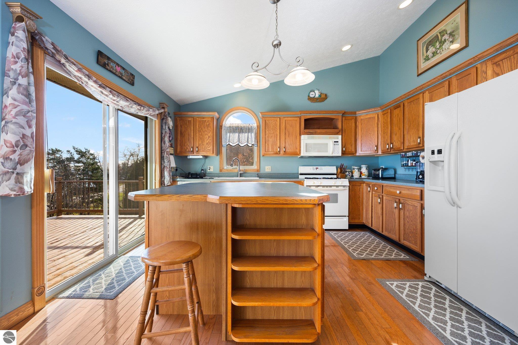 10054 Council Oak Drive