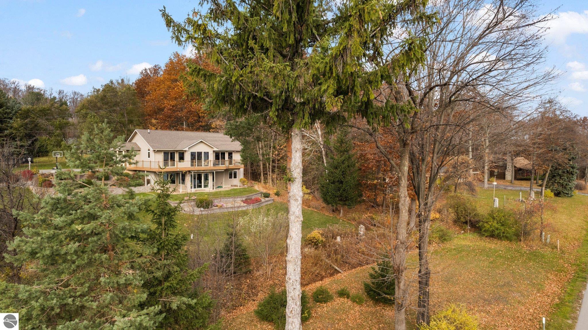 10054 Council Oak Drive