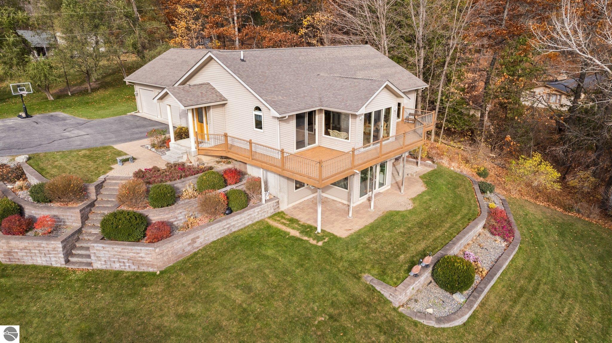 10054 Council Oak Drive
