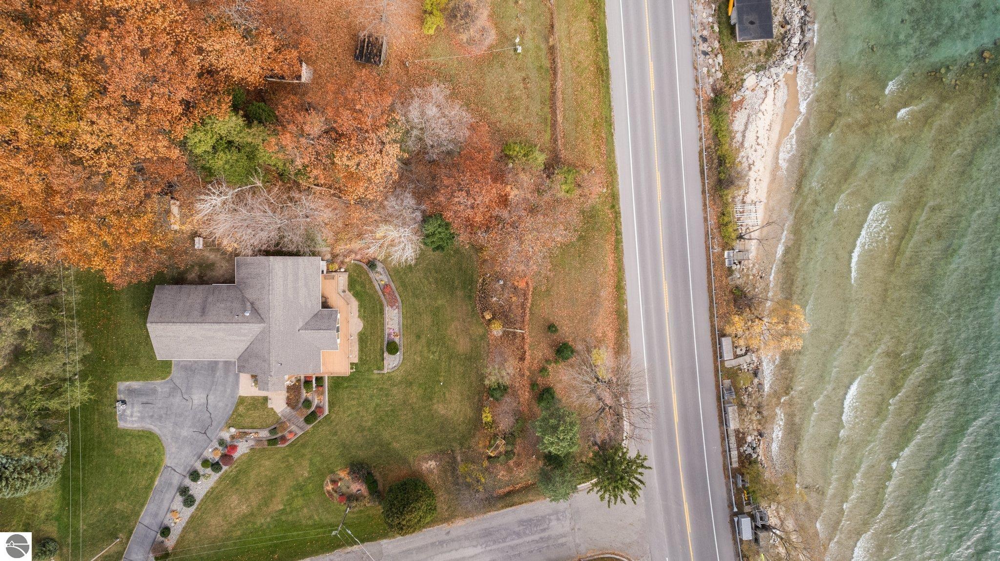 10054 Council Oak Drive