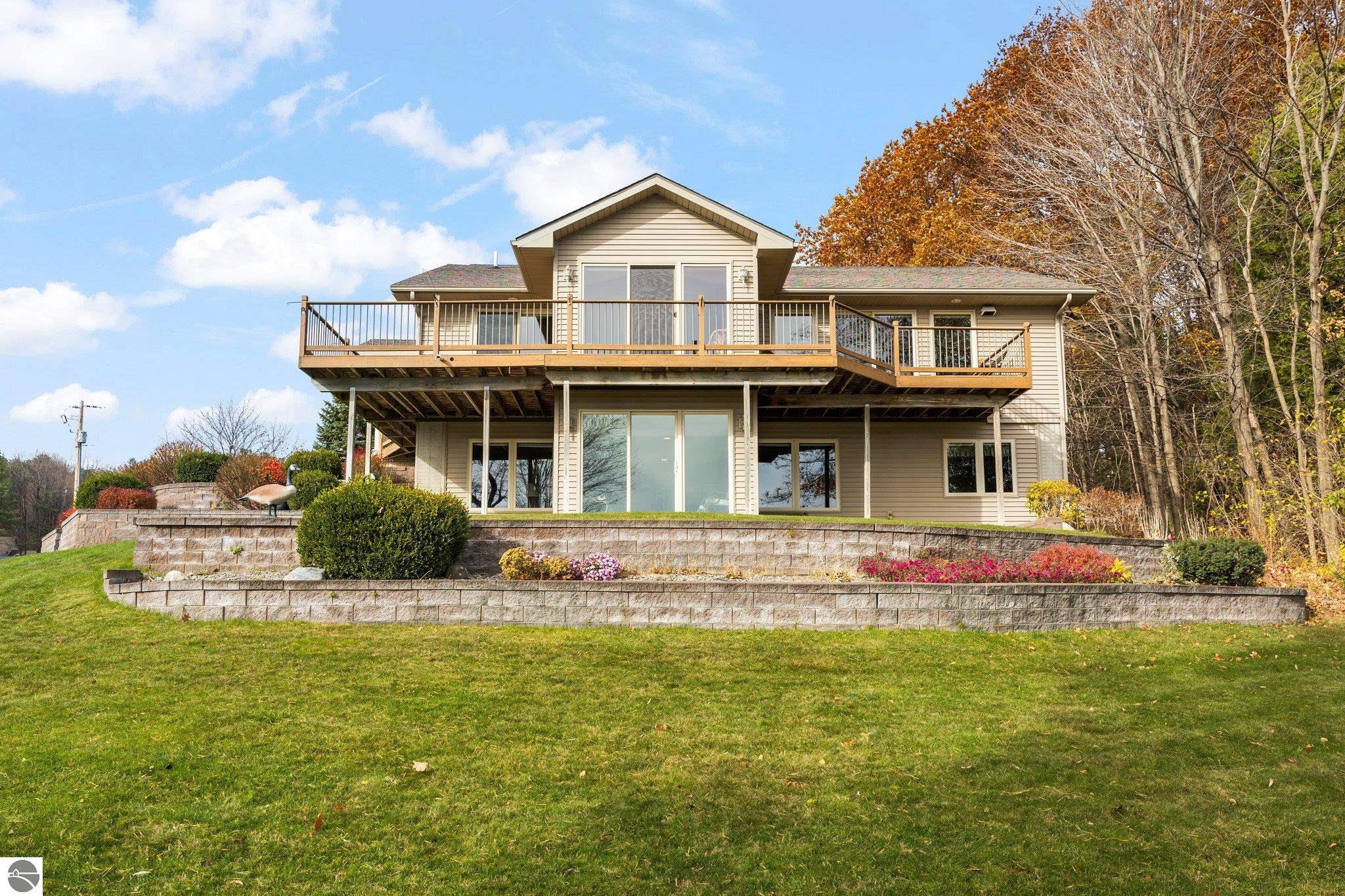 10054 Council Oak Drive