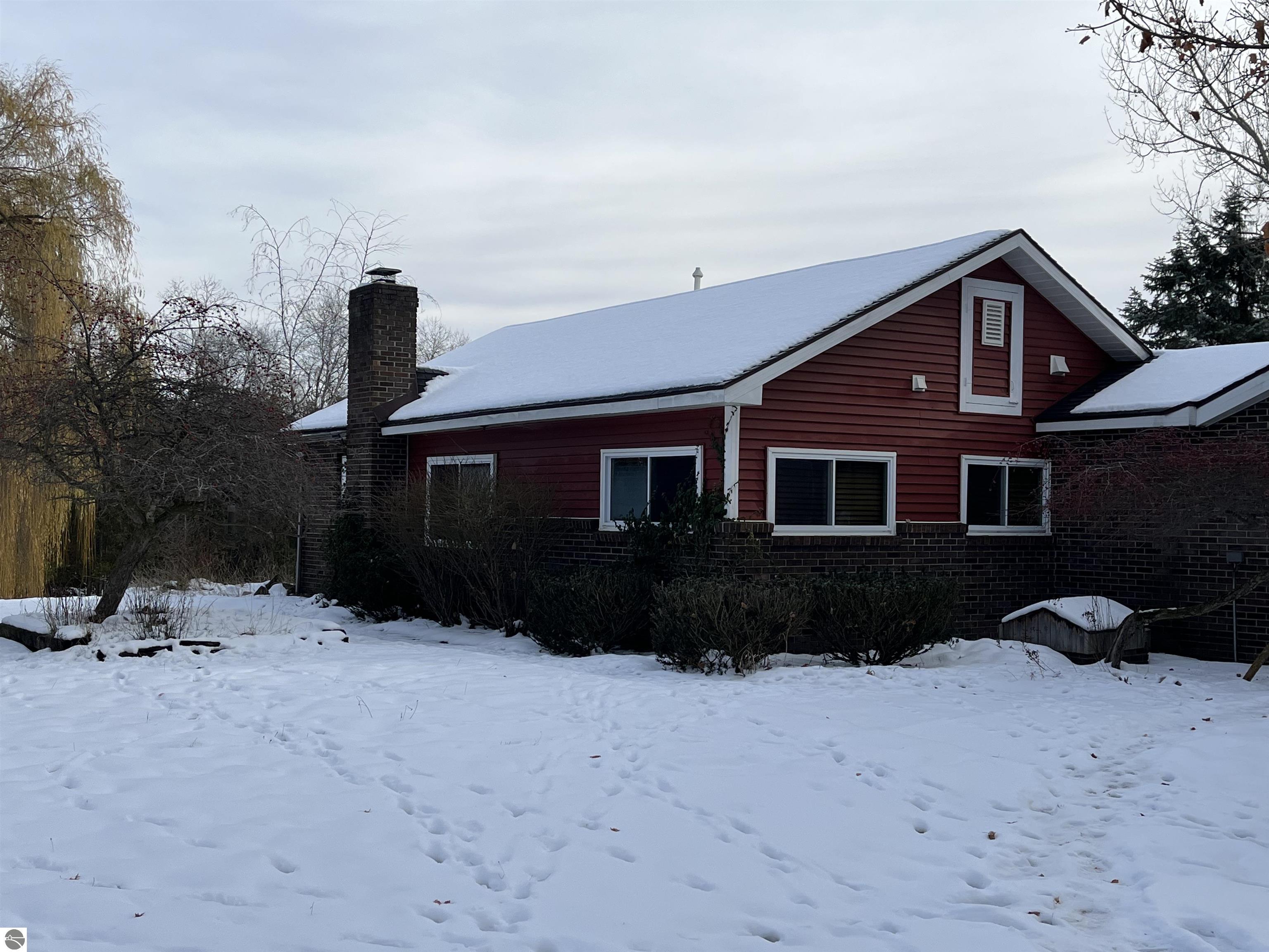 7452 Gillett Road