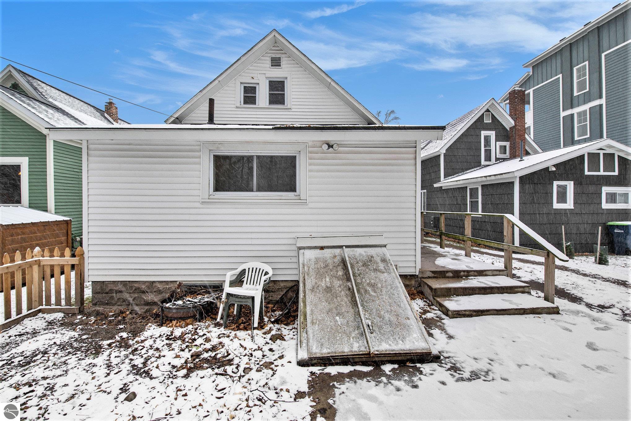 901 Seventh Street