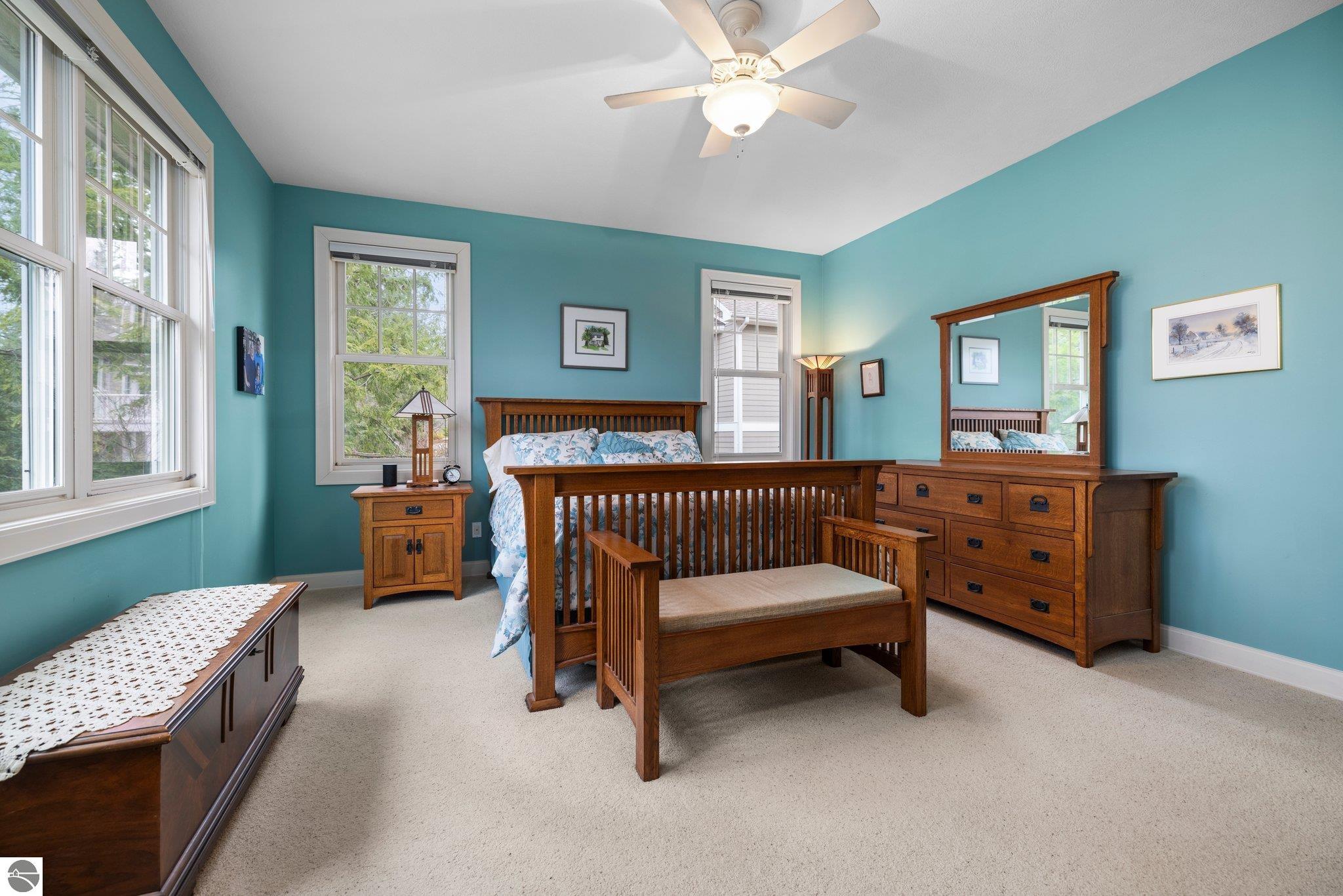 6403 Cedarmere