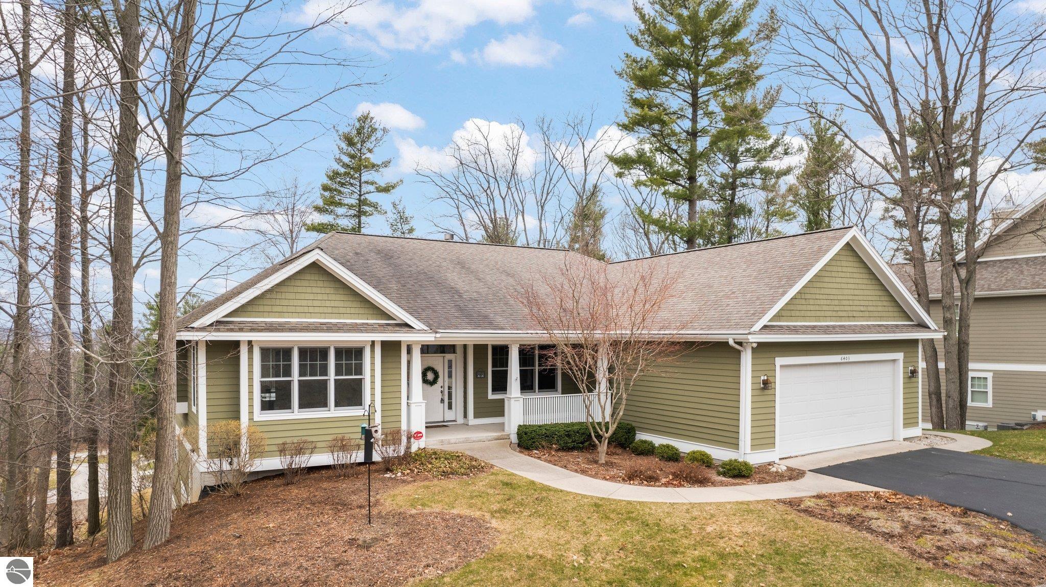 6403 Cedarmere